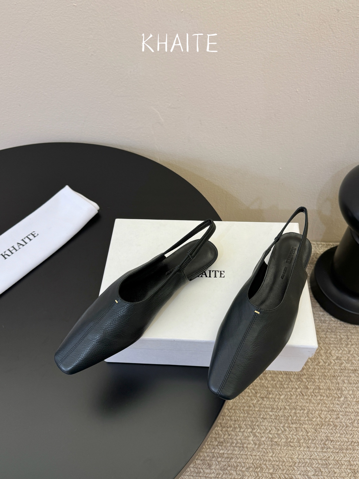 Khaite ✨𝟐𝟎𝟐6早春新款凉鞋❗️美鞋分享，本季最仙的凉鞋，自带高级时髦感，质感超强✔️穿上它做独