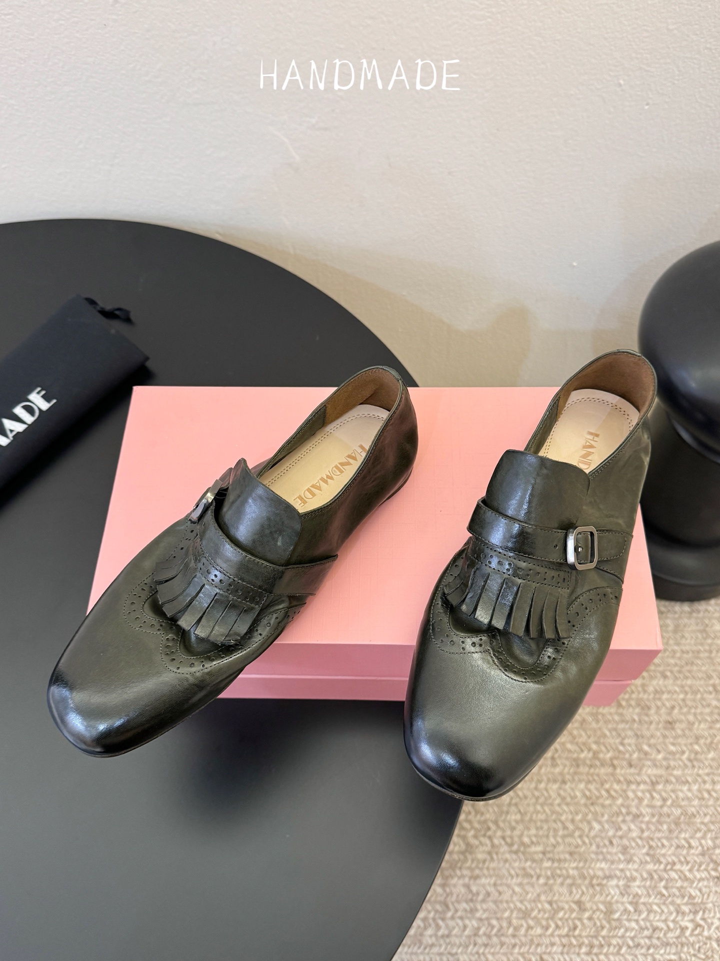 顶级HANDMADE独家新品最高版本买手代购1:1完美复刻 平底凉鞋单鞋原版开模真皮鞋底 原版套楦鞋型很