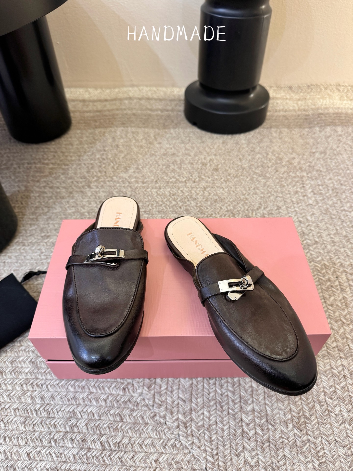 顶级HANDMADE独家新品最高版本买手代购1:1完美复刻 平底凉鞋单鞋原版开模真皮鞋底 原版套楦鞋型很