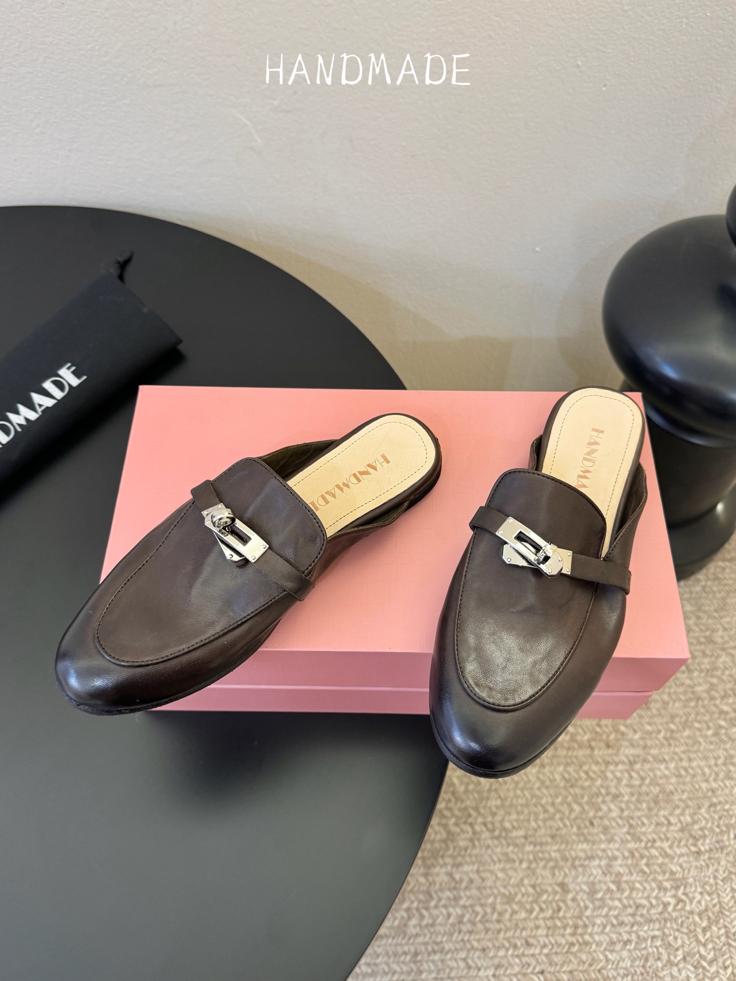 顶级HANDMADE独家新品最高版本买手代购1:1完美复刻 平底凉鞋单鞋原版开模真皮鞋底 原版套楦鞋型很