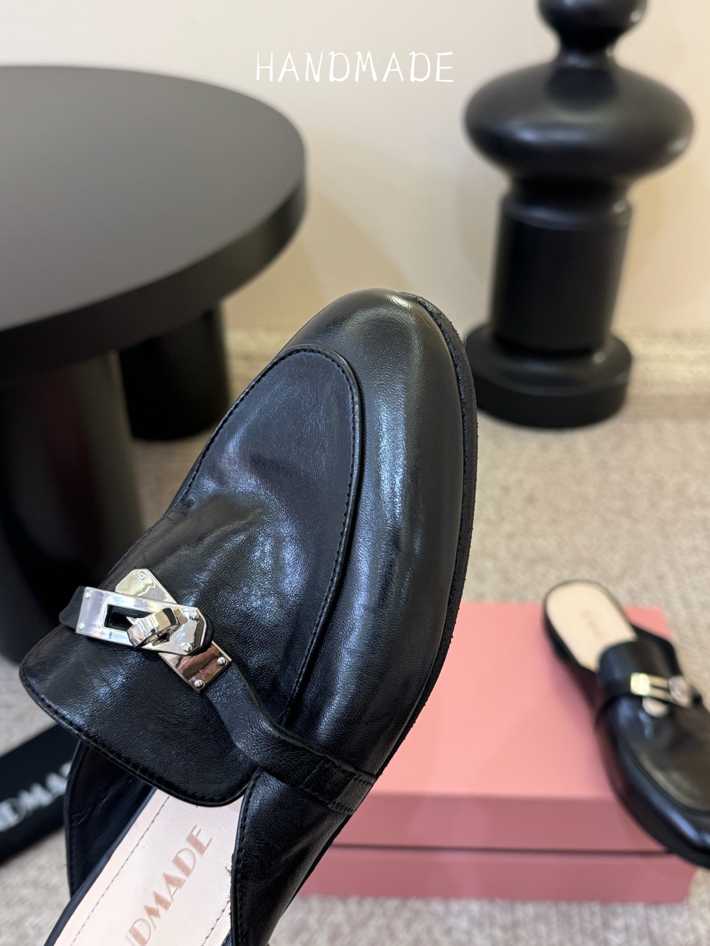 顶级HANDMADE独家新品最高版本买手代购1:1完美复刻 平底凉鞋单鞋原版开模真皮鞋底 原版套楦鞋型很