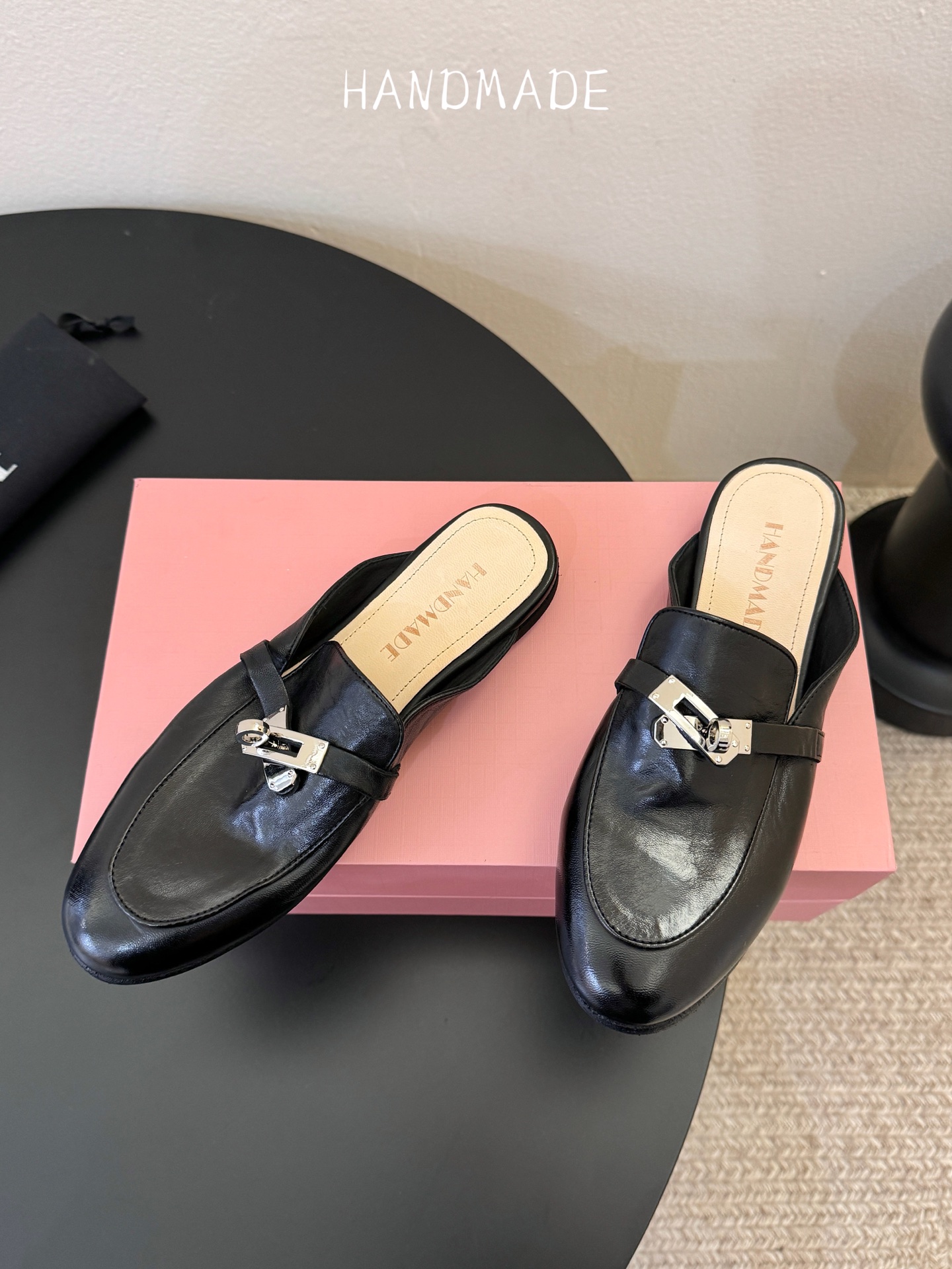 顶级HANDMADE独家新品最高版本买手代购1:1完美复刻 平底凉鞋单鞋原版开模真皮鞋底 原版套楦鞋型很