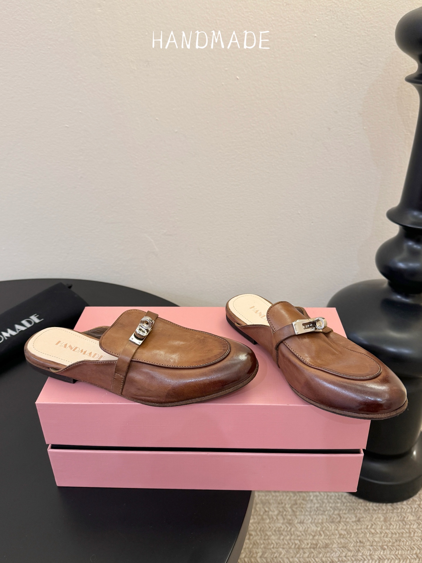 顶级HANDMADE独家新品最高版本买手代购1:1完美复刻 平底凉鞋单鞋原版开模真皮鞋底 原版套楦鞋型很