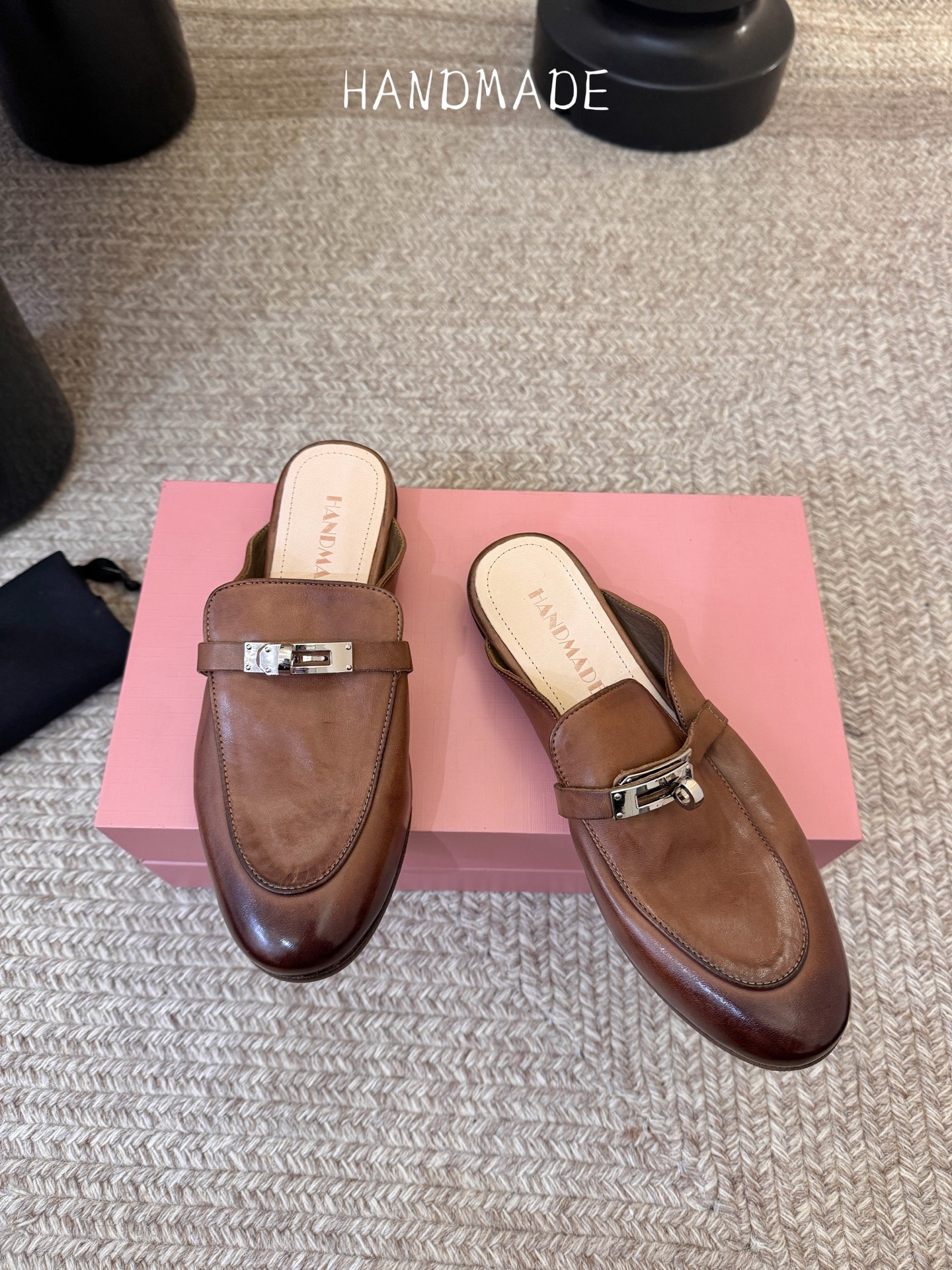 顶级HANDMADE独家新品最高版本买手代购1:1完美复刻 平底凉鞋单鞋原版开模真皮鞋底 原版套楦鞋型很