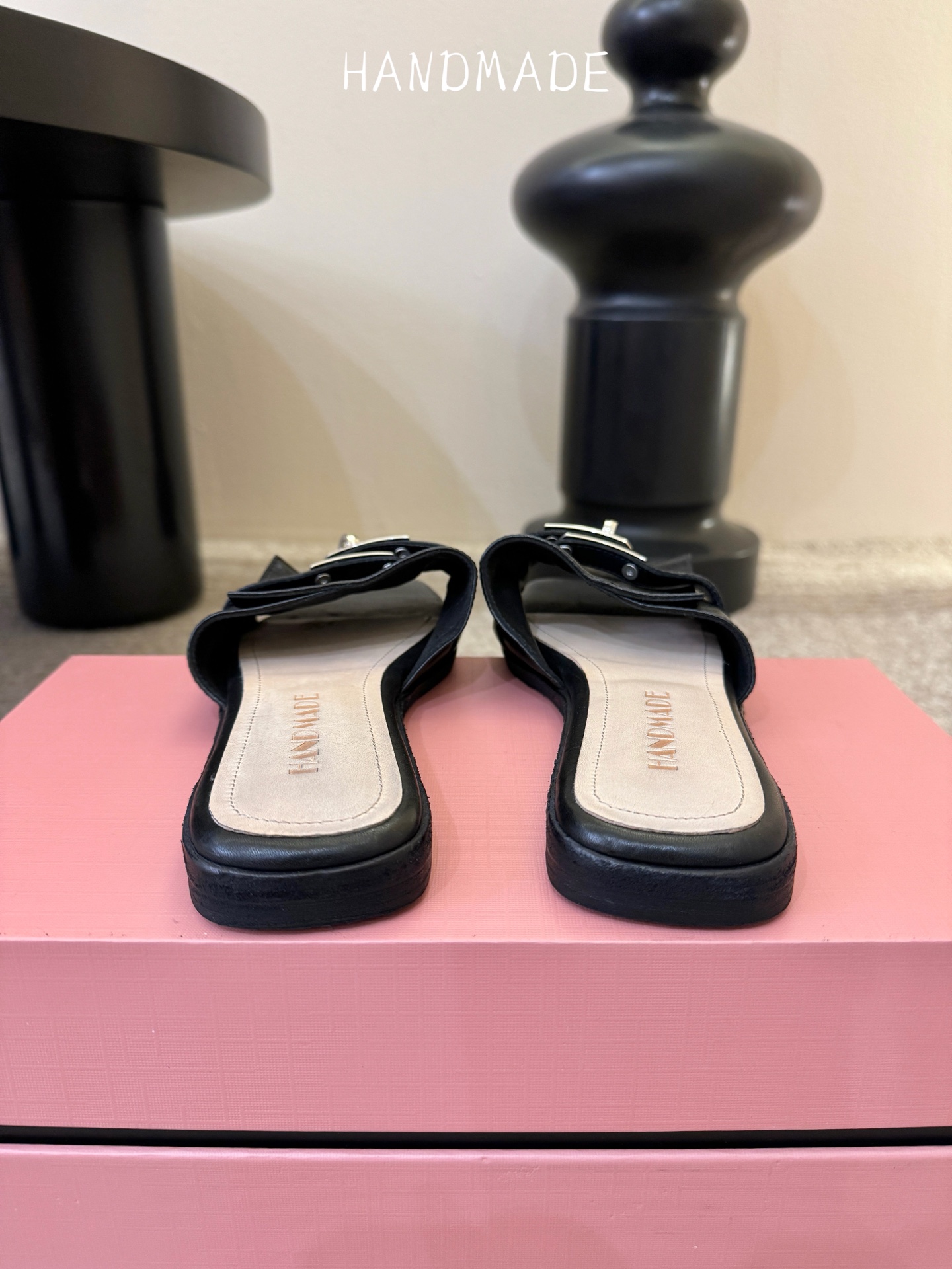 顶级HANDMADE独家新品最高版本买手代购1:1完美复刻 平底凉鞋单鞋原版开模真皮鞋底 原版套楦鞋型很