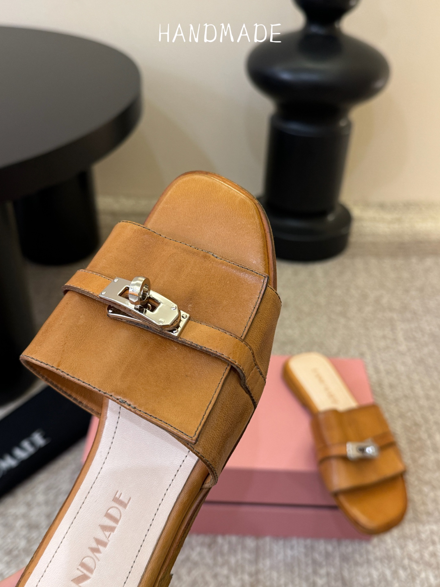 顶级HANDMADE独家新品最高版本买手代购1:1完美复刻 平底凉鞋单鞋原版开模真皮鞋底 原版套楦鞋型很