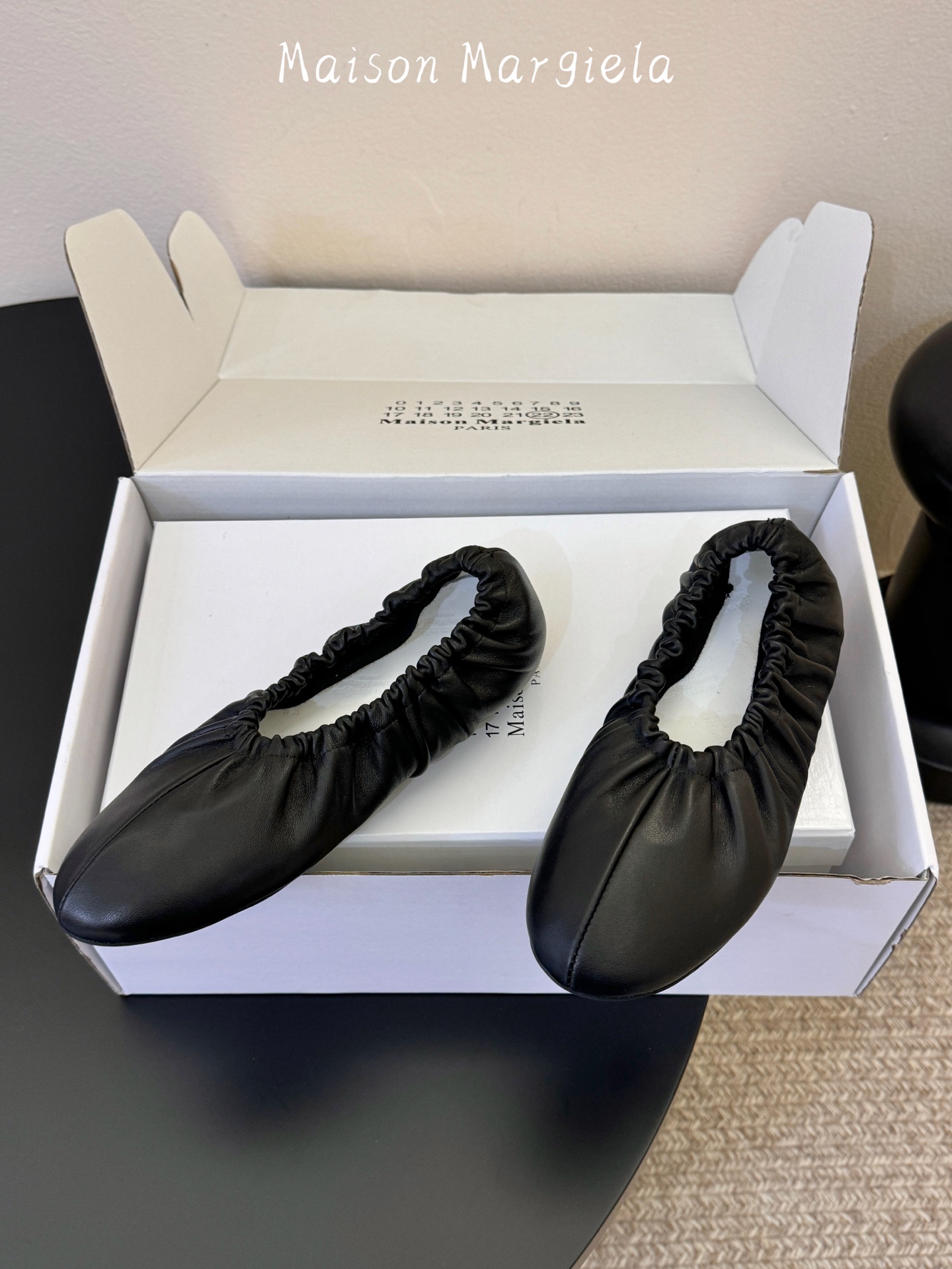 Maison Margiel*26ss早春新款芭蕾平底鞋褶皱包裹设计，不挑脚型，穿上就不想脱下来，分趾鞋