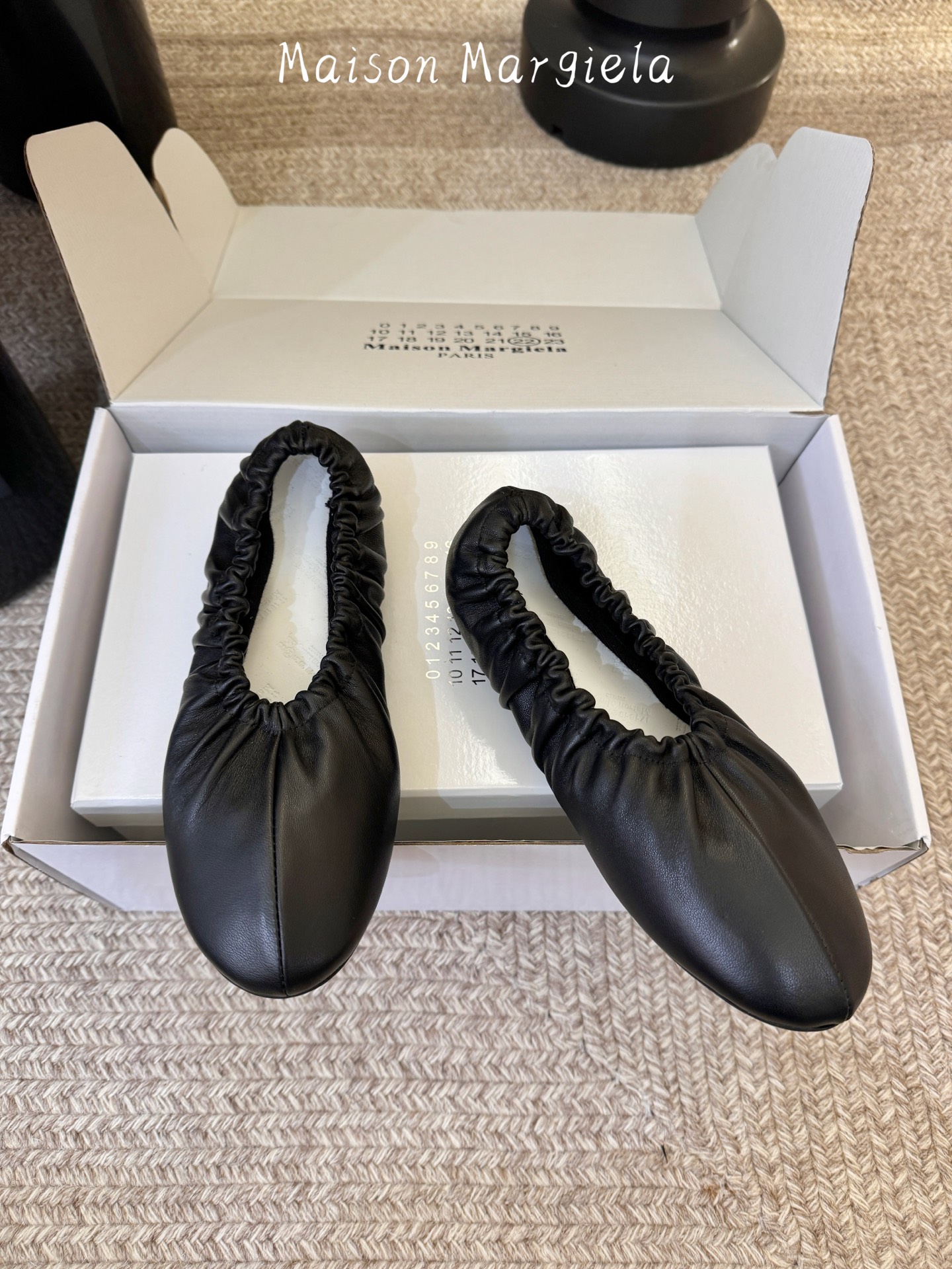 Maison Margiel*26ss早春新款芭蕾平底鞋褶皱包裹设计，不挑脚型，穿上就不想脱下来，分趾鞋