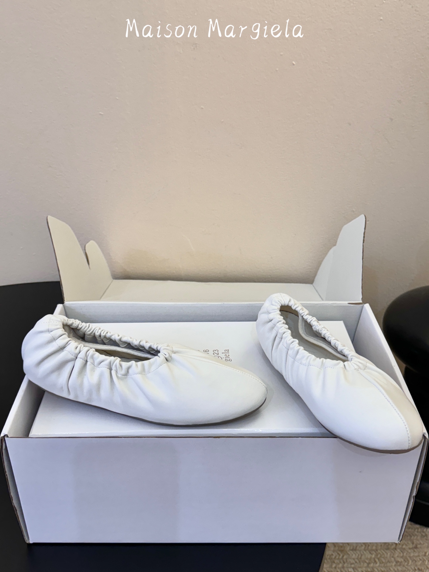 Maison Margiel*26ss早春新款芭蕾平底鞋褶皱包裹设计，不挑脚型，穿上就不想脱下来，分趾鞋
