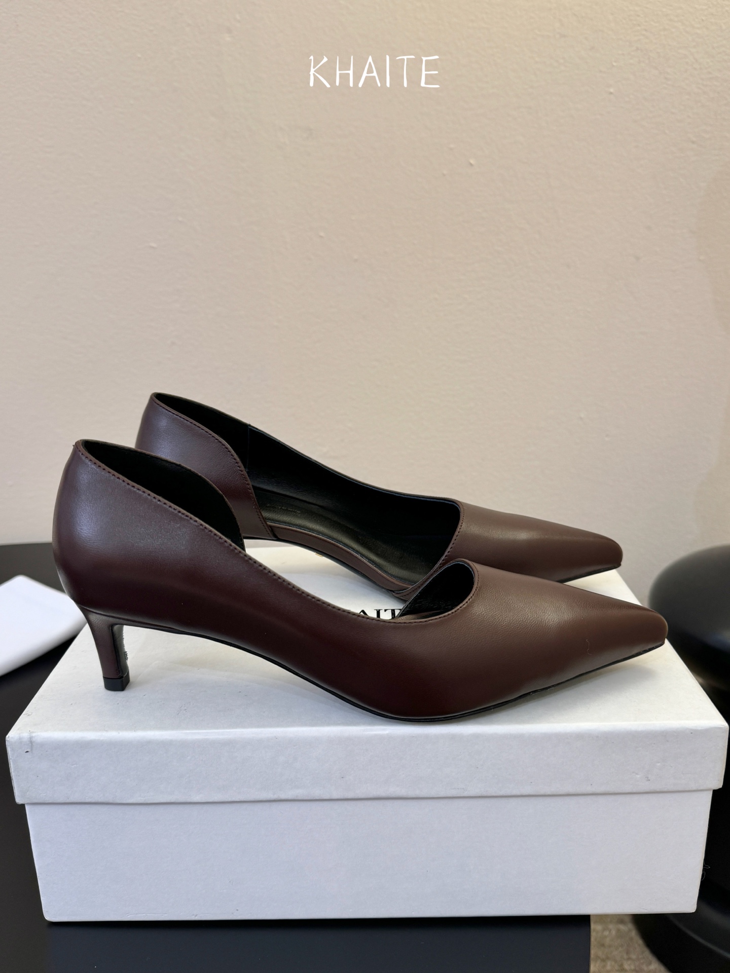 KHAite𝟐𝟎𝟐6𝐒𝐒 春夏新品凉鞋本季单品超级有意思❗️全网都火爆了，上脚超nice😌今年时髦必备单