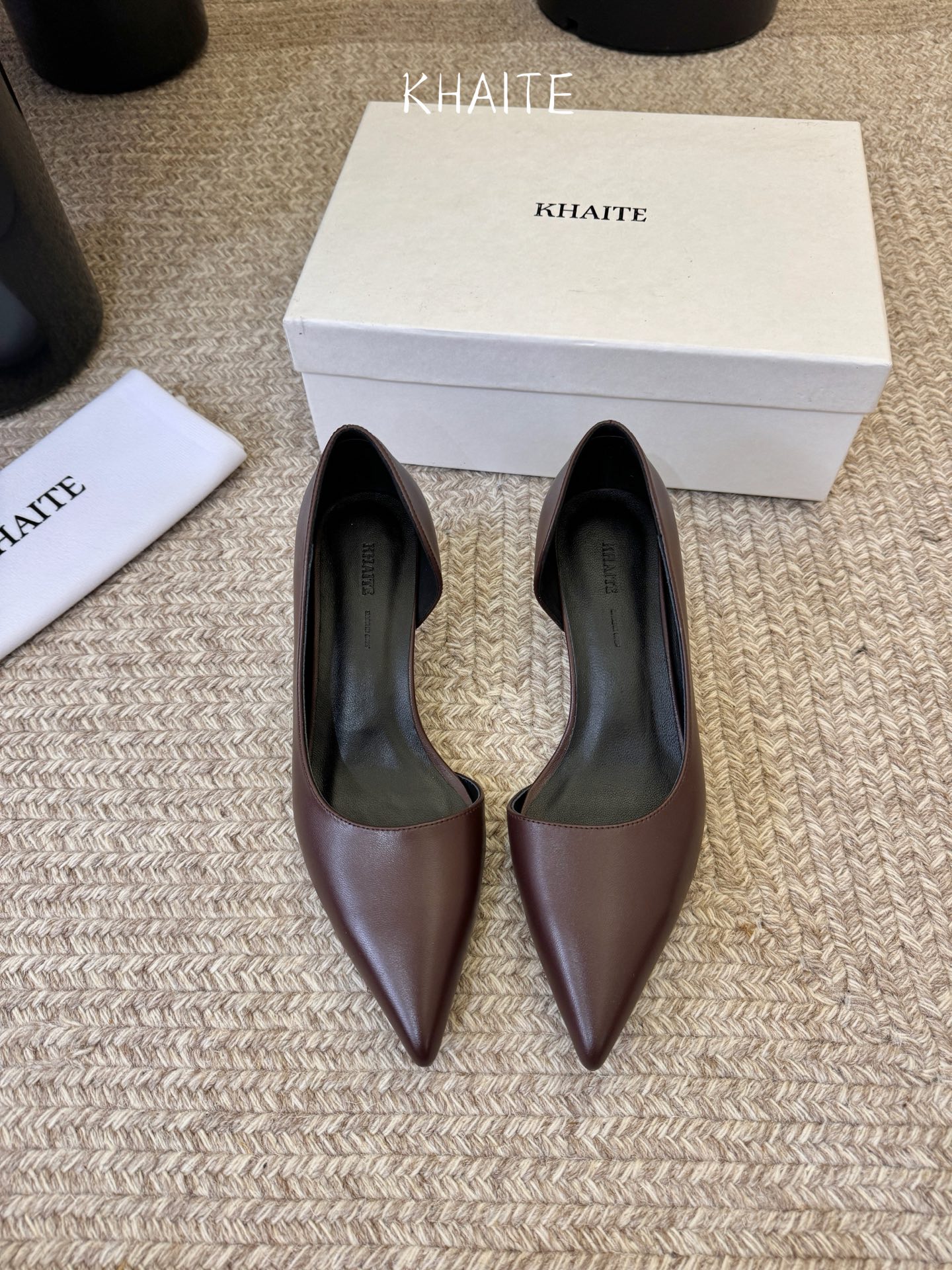 KHAite𝟐𝟎𝟐6𝐒𝐒 春夏新品凉鞋本季单品超级有意思❗️全网都火爆了，上脚超nice😌今年时髦必备单