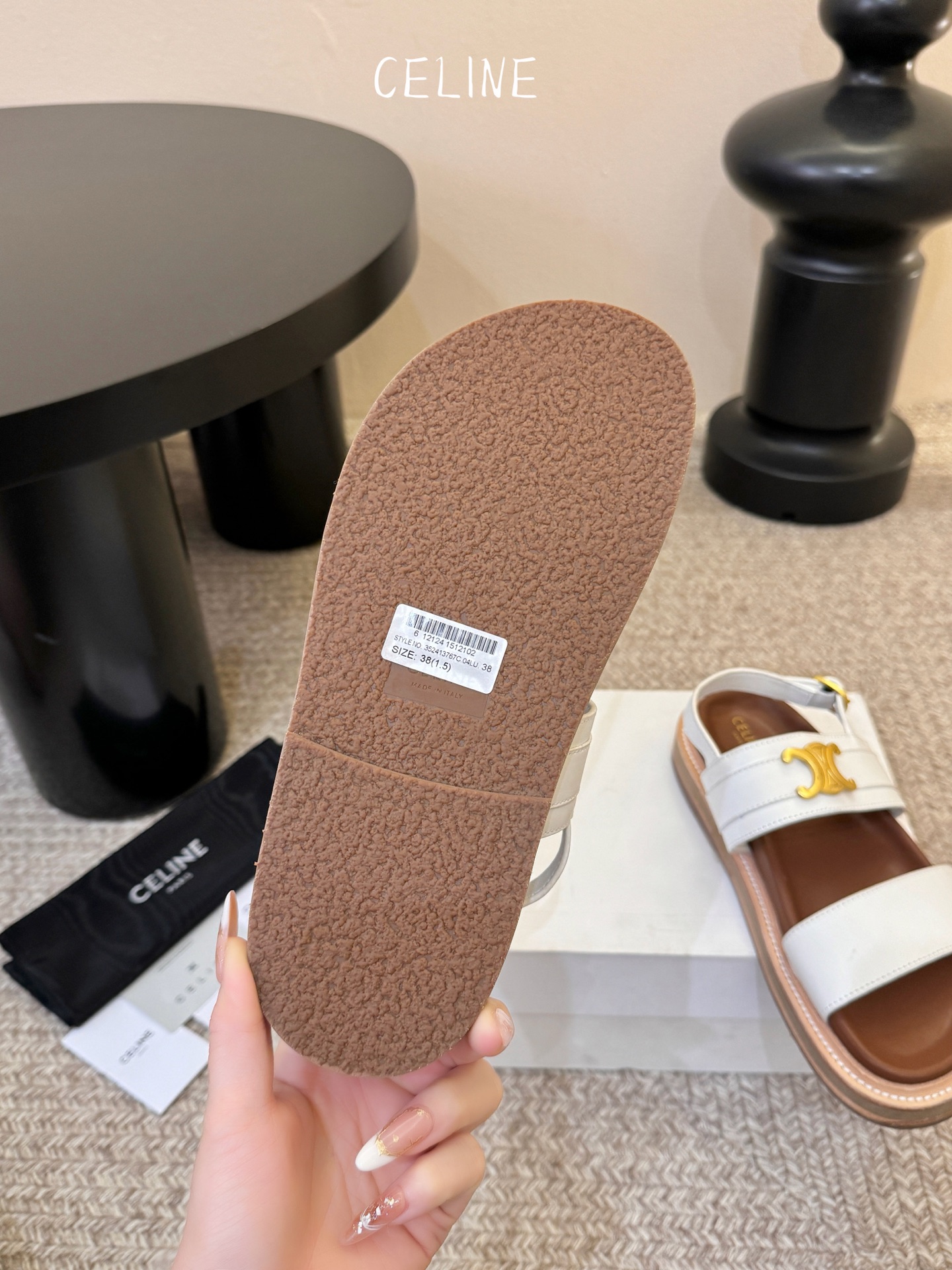 【CE*INE】*琳代级别 春夏新品凯旋门复古罗马凉鞋拖鞋 进出专柜无压力，重工版，拒绝一眼假low货 