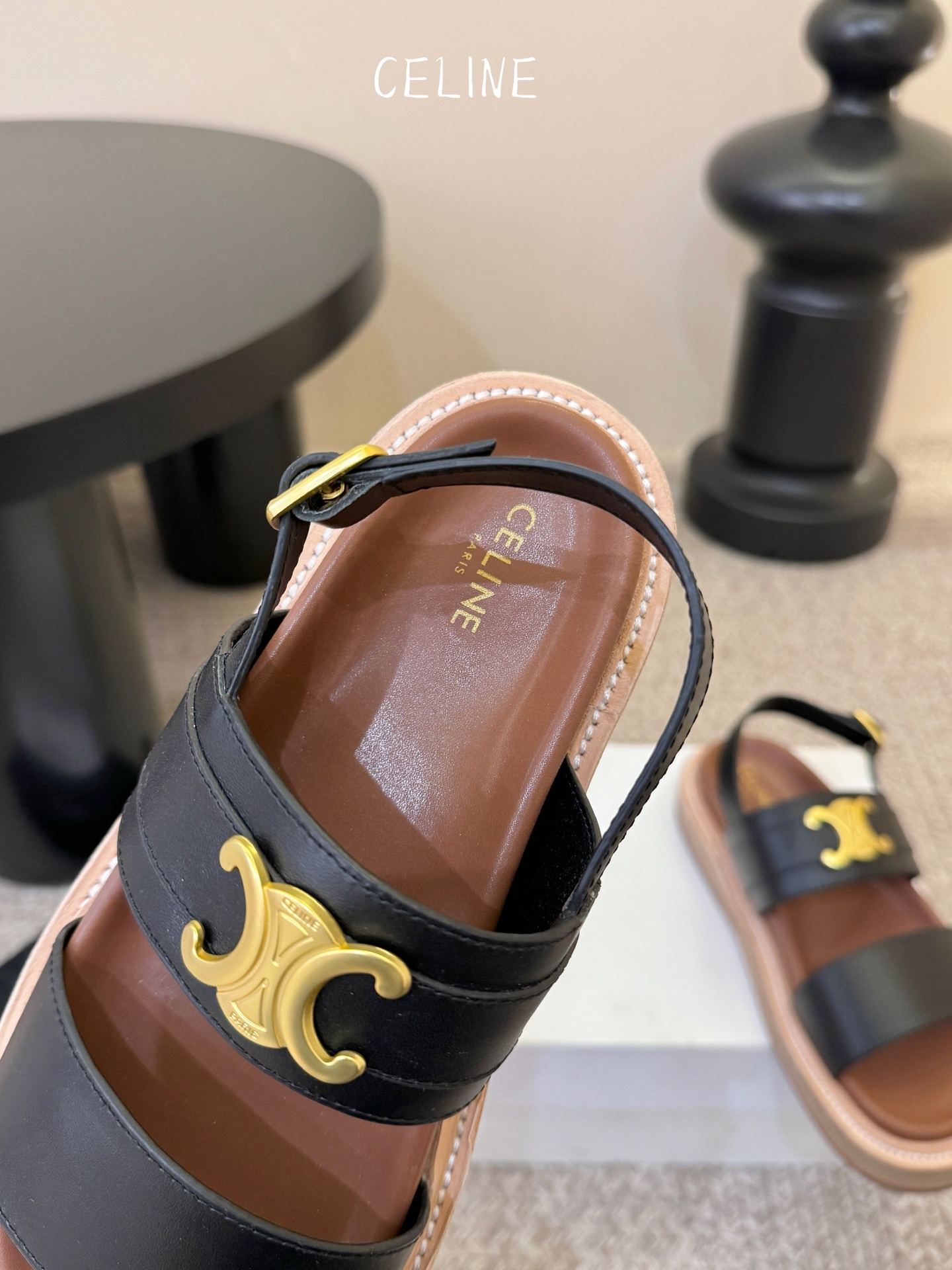 【CE*INE】*琳代级别 春夏新品凯旋门复古罗马凉鞋拖鞋 进出专柜无压力，重工版，拒绝一眼假low货 