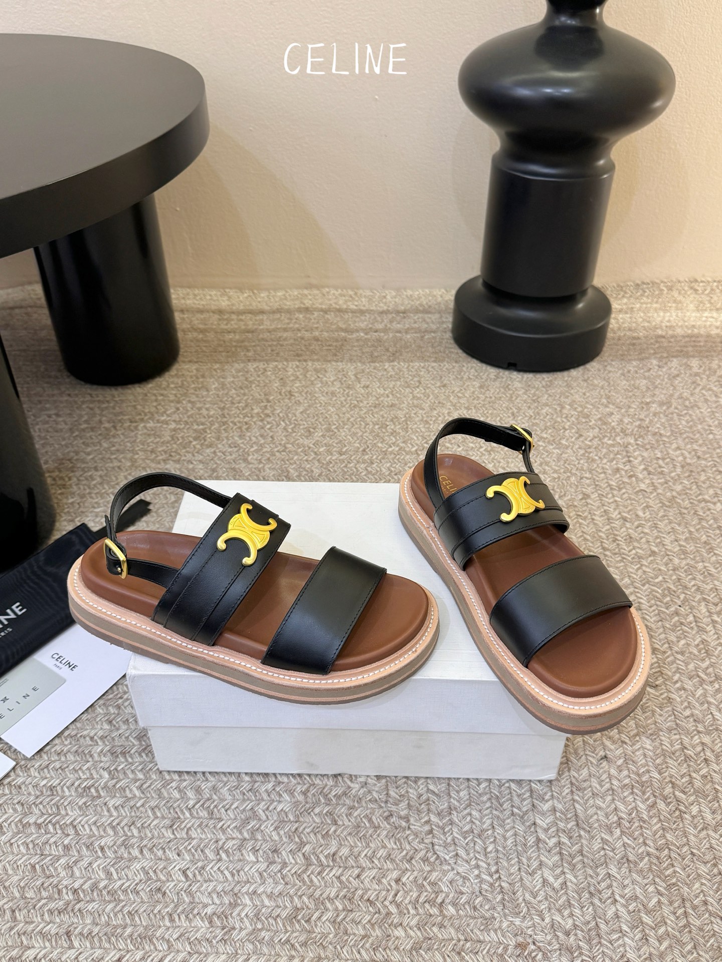 【CE*INE】*琳代级别 春夏新品凯旋门复古罗马凉鞋拖鞋 进出专柜无压力，重工版，拒绝一眼假low货 