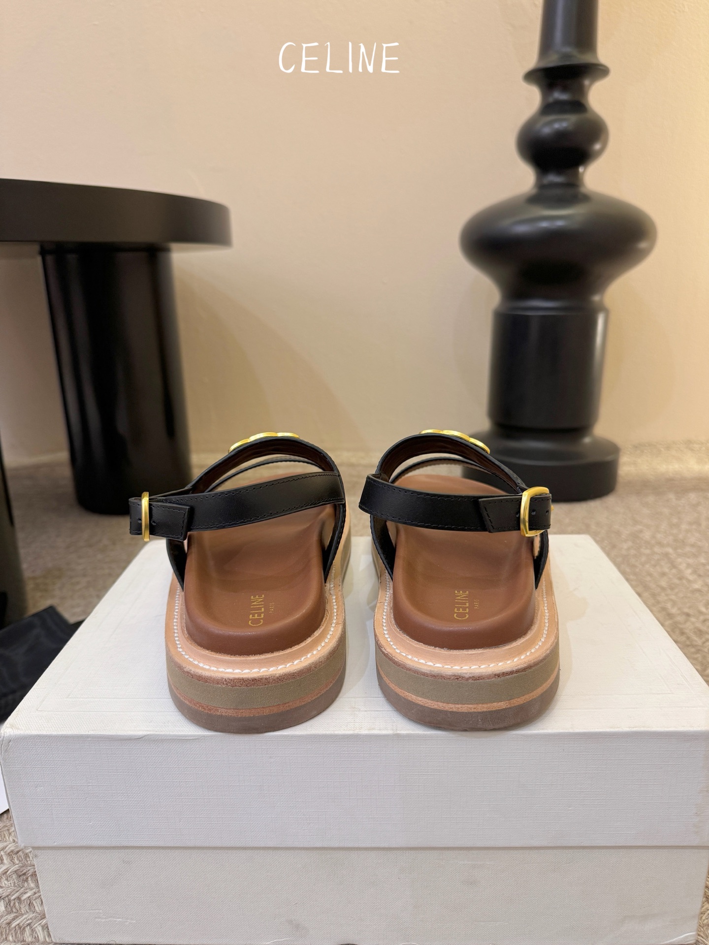 【CE*INE】*琳代级别 春夏新品凯旋门复古罗马凉鞋拖鞋 进出专柜无压力，重工版，拒绝一眼假low货 