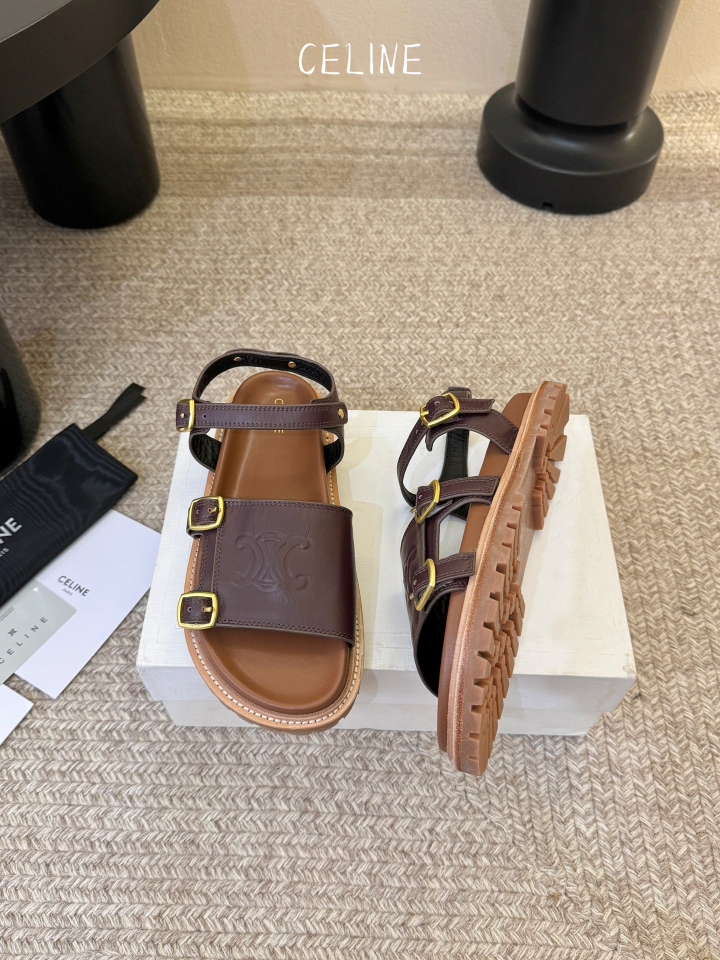 【CE*INE】*琳代级别 春夏新品凯旋门复古罗马凉鞋拖鞋 进出专柜无压力，重工版，拒绝一眼假low货 