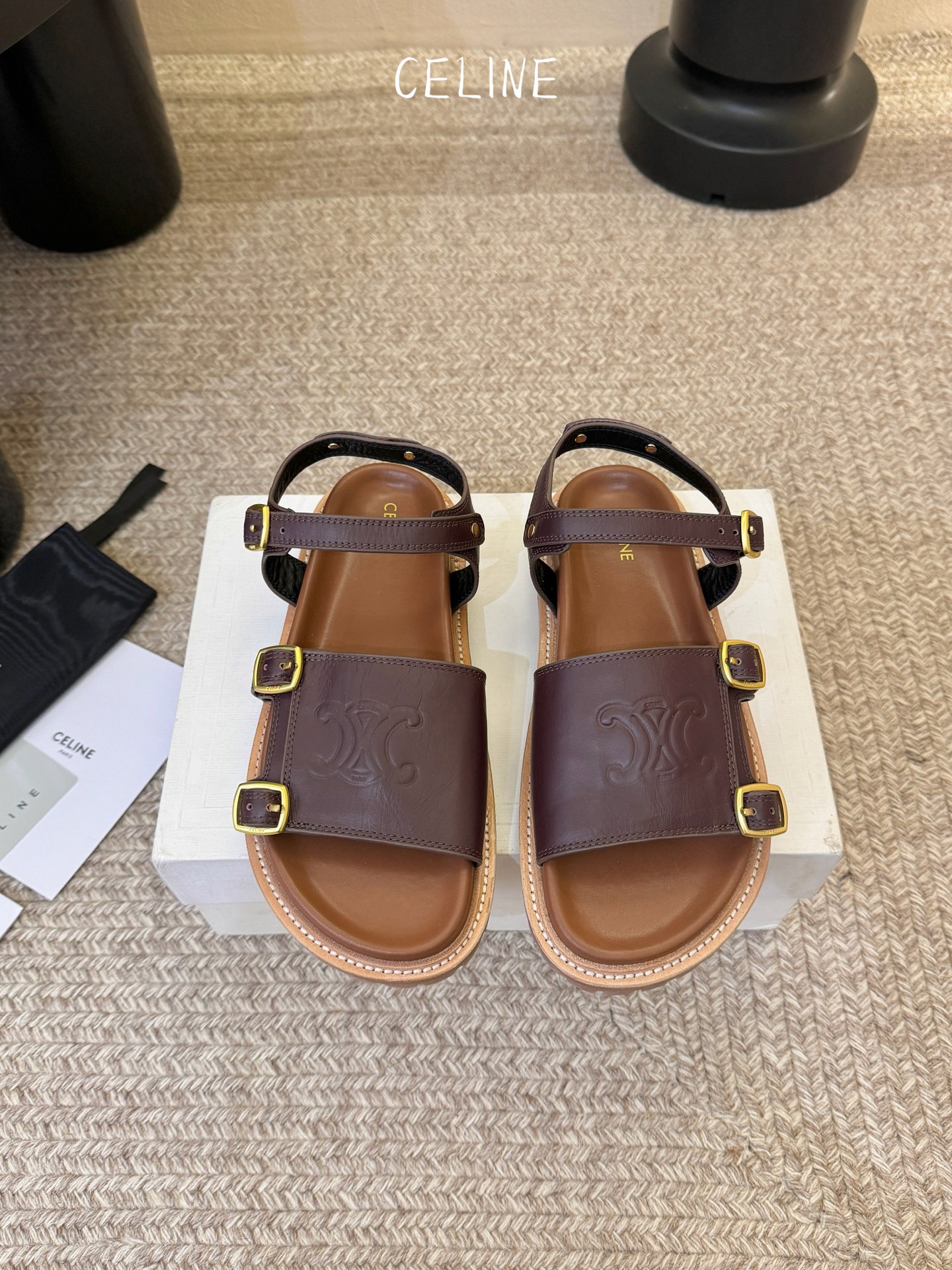 【CE*INE】*琳代级别 春夏新品凯旋门复古罗马凉鞋拖鞋 进出专柜无压力，重工版，拒绝一眼假low货 