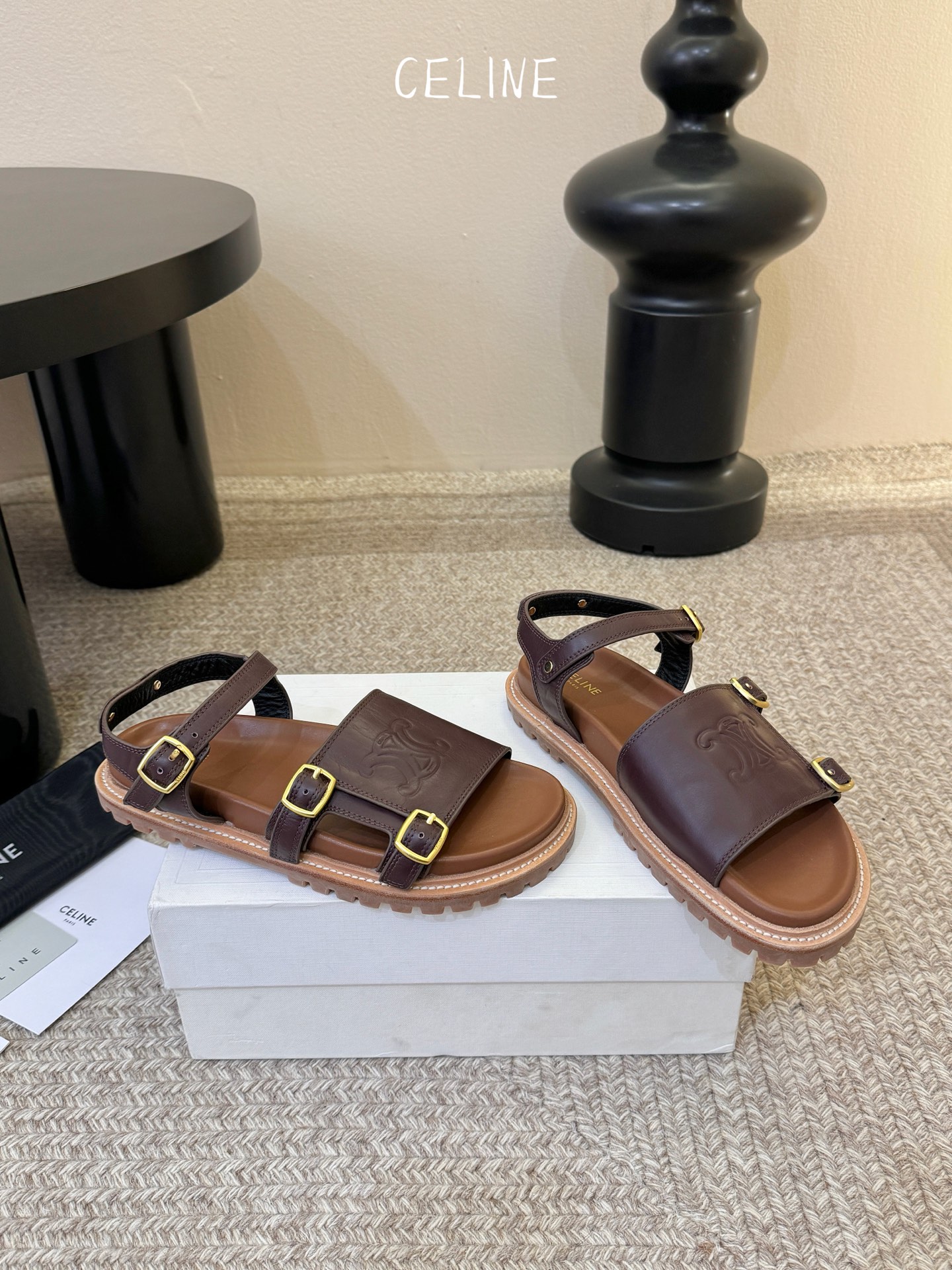 【CE*INE】*琳代级别 春夏新品凯旋门复古罗马凉鞋拖鞋 进出专柜无压力，重工版，拒绝一眼假low货 