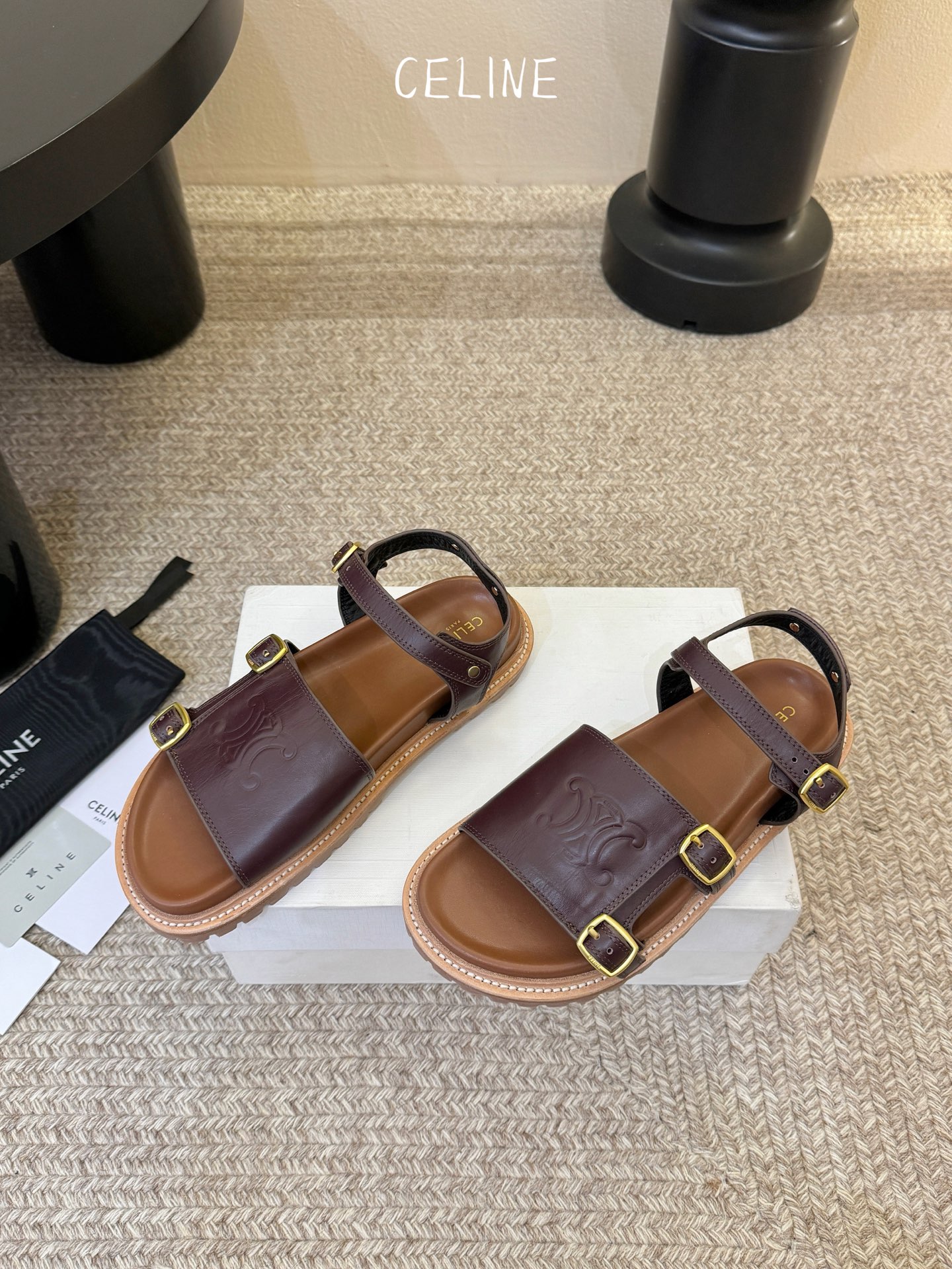 【CE*INE】*琳代级别 春夏新品凯旋门复古罗马凉鞋拖鞋 进出专柜无压力，重工版，拒绝一眼假low货 