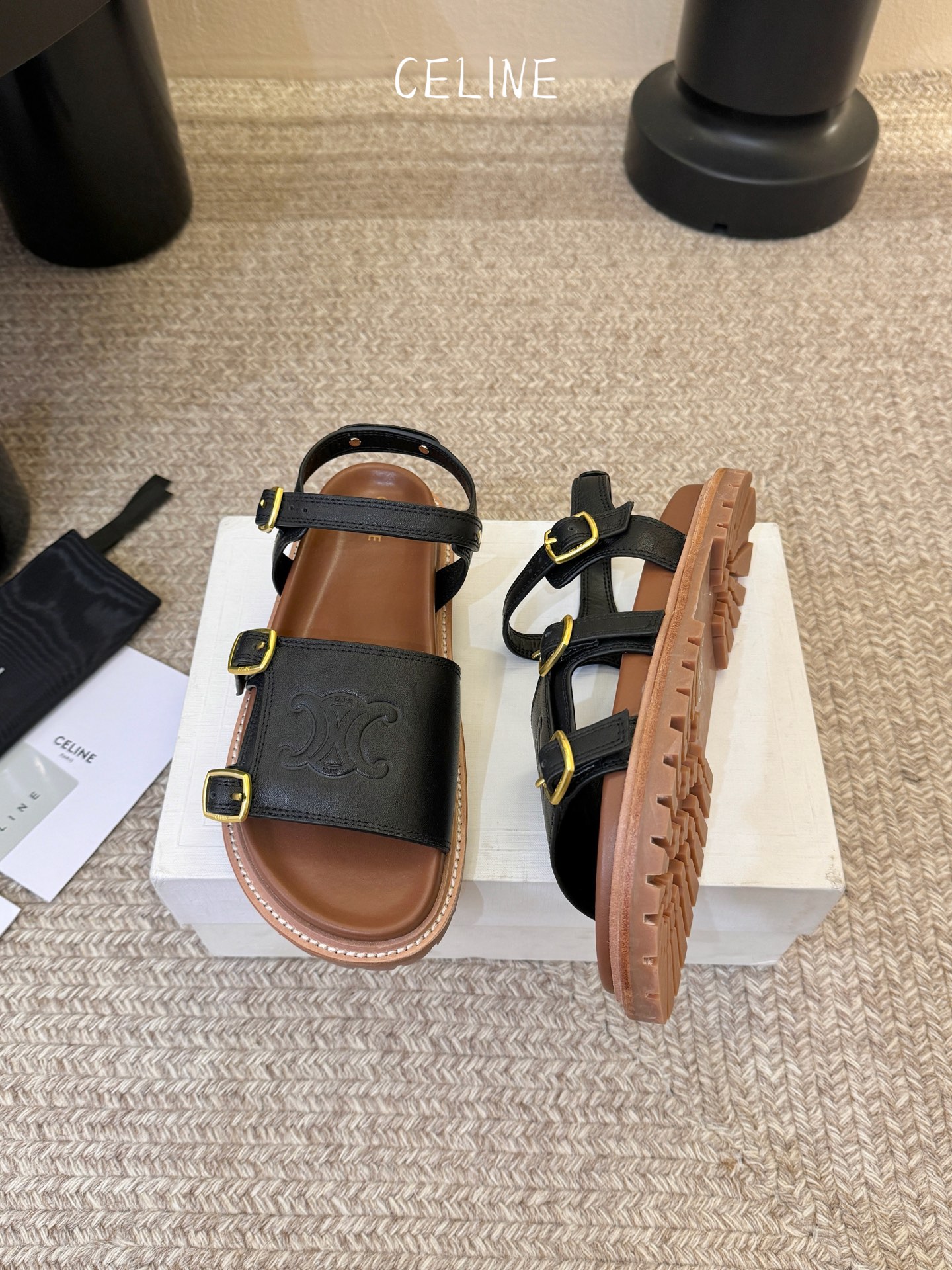 【CE*INE】*琳代级别 春夏新品凯旋门复古罗马凉鞋拖鞋 进出专柜无压力，重工版，拒绝一眼假low货 