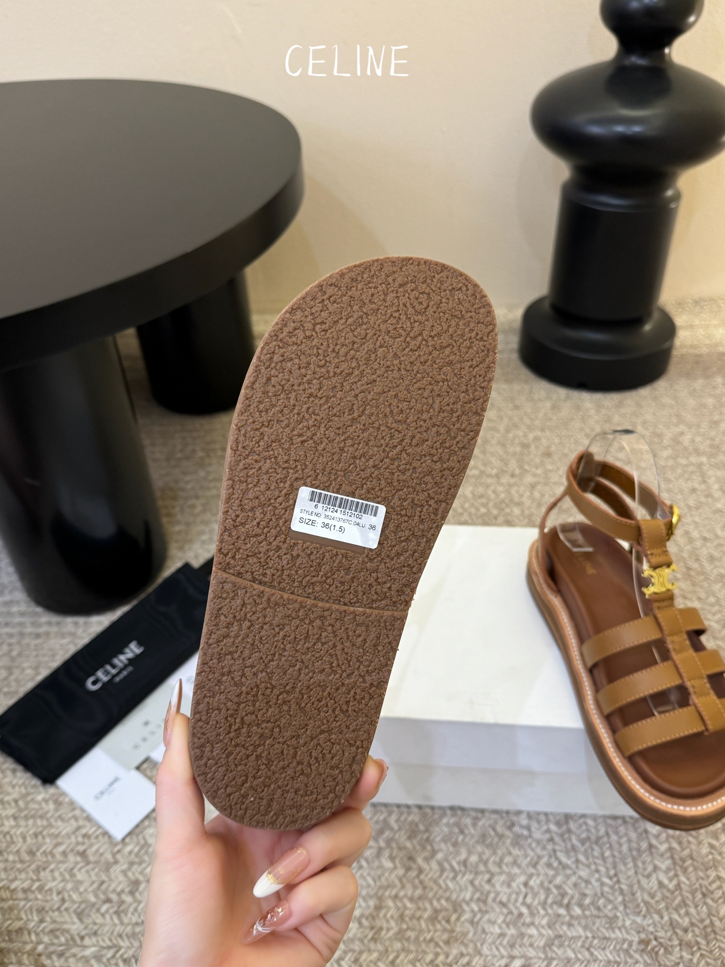 【CE*INE】*琳代级别 春夏新品凯旋门复古罗马凉鞋拖鞋 进出专柜无压力，重工版，拒绝一眼假low货 