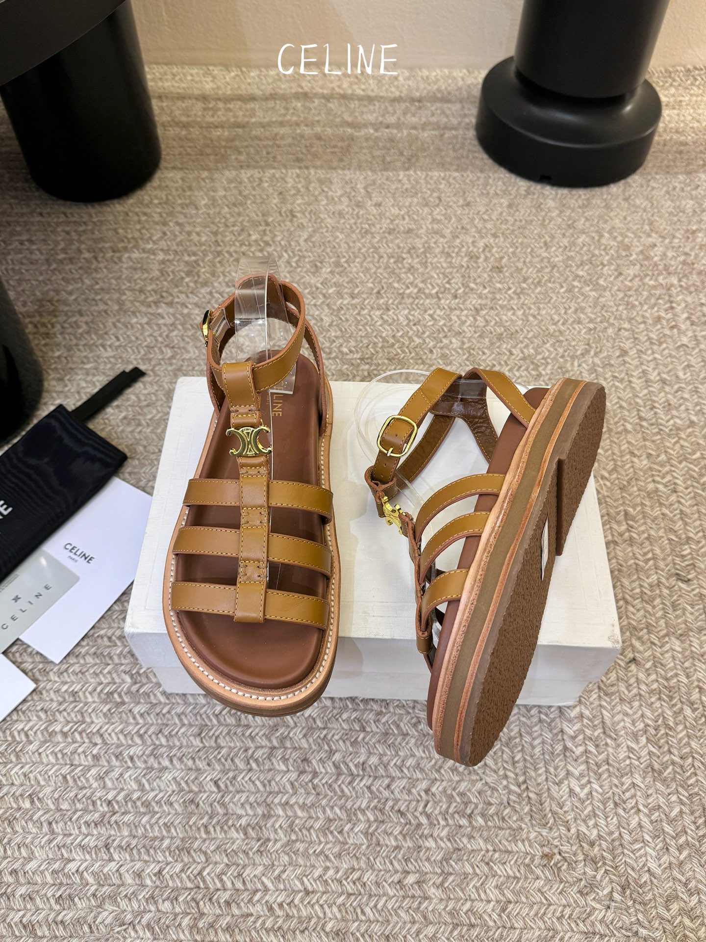 【CE*INE】*琳代级别 春夏新品凯旋门复古罗马凉鞋拖鞋 进出专柜无压力，重工版，拒绝一眼假low货 