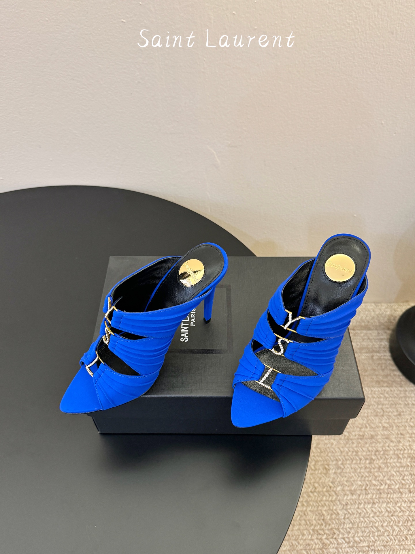 圣罗兰Saint Lauren* ss新YSL Logo高跟鞋拖Ysl走秀款高跟鞋 各种小裙子搭配起来 