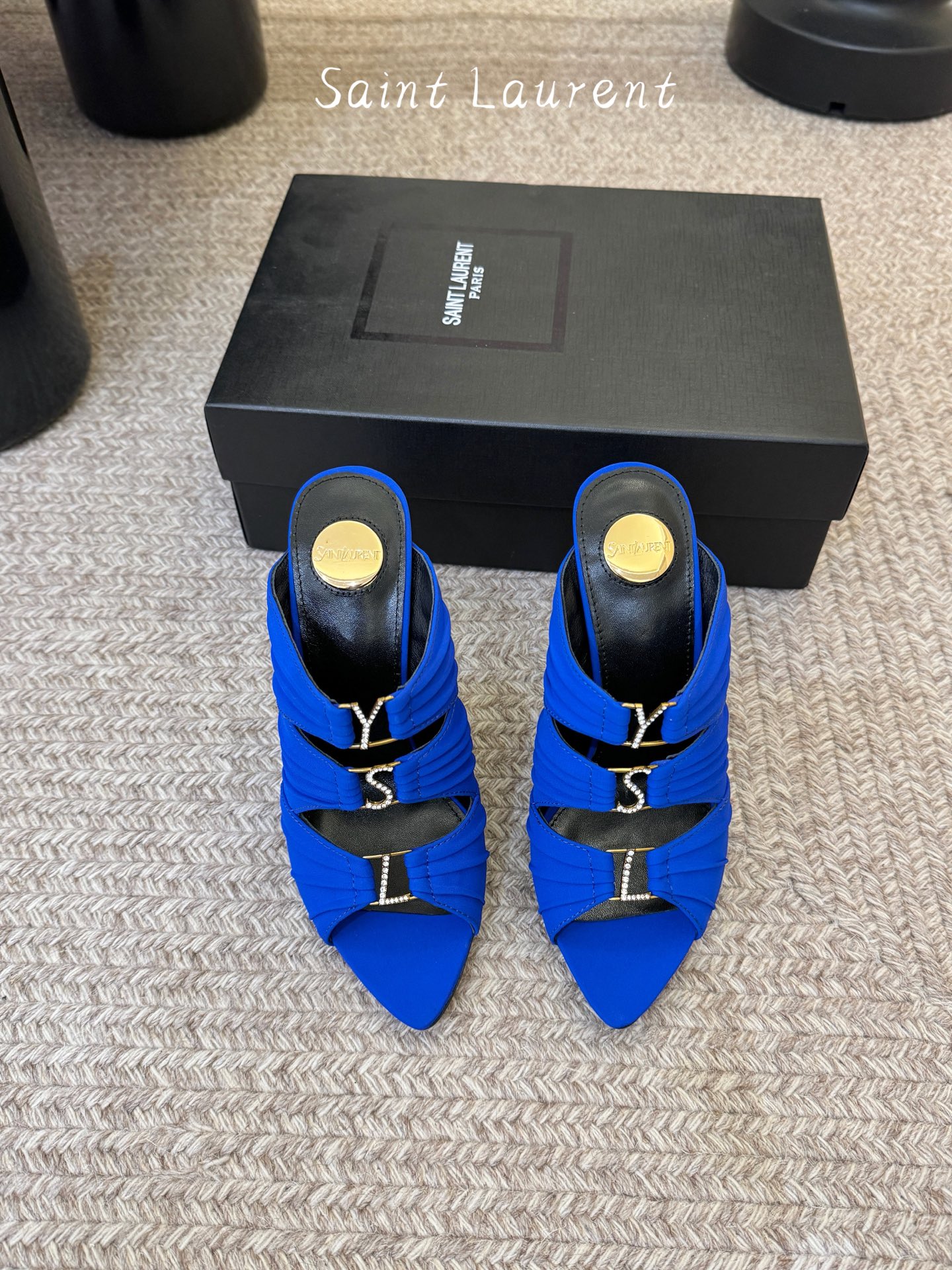 圣罗兰Saint Lauren* ss新YSL Logo高跟鞋拖Ysl走秀款高跟鞋 各种小裙子搭配起来 