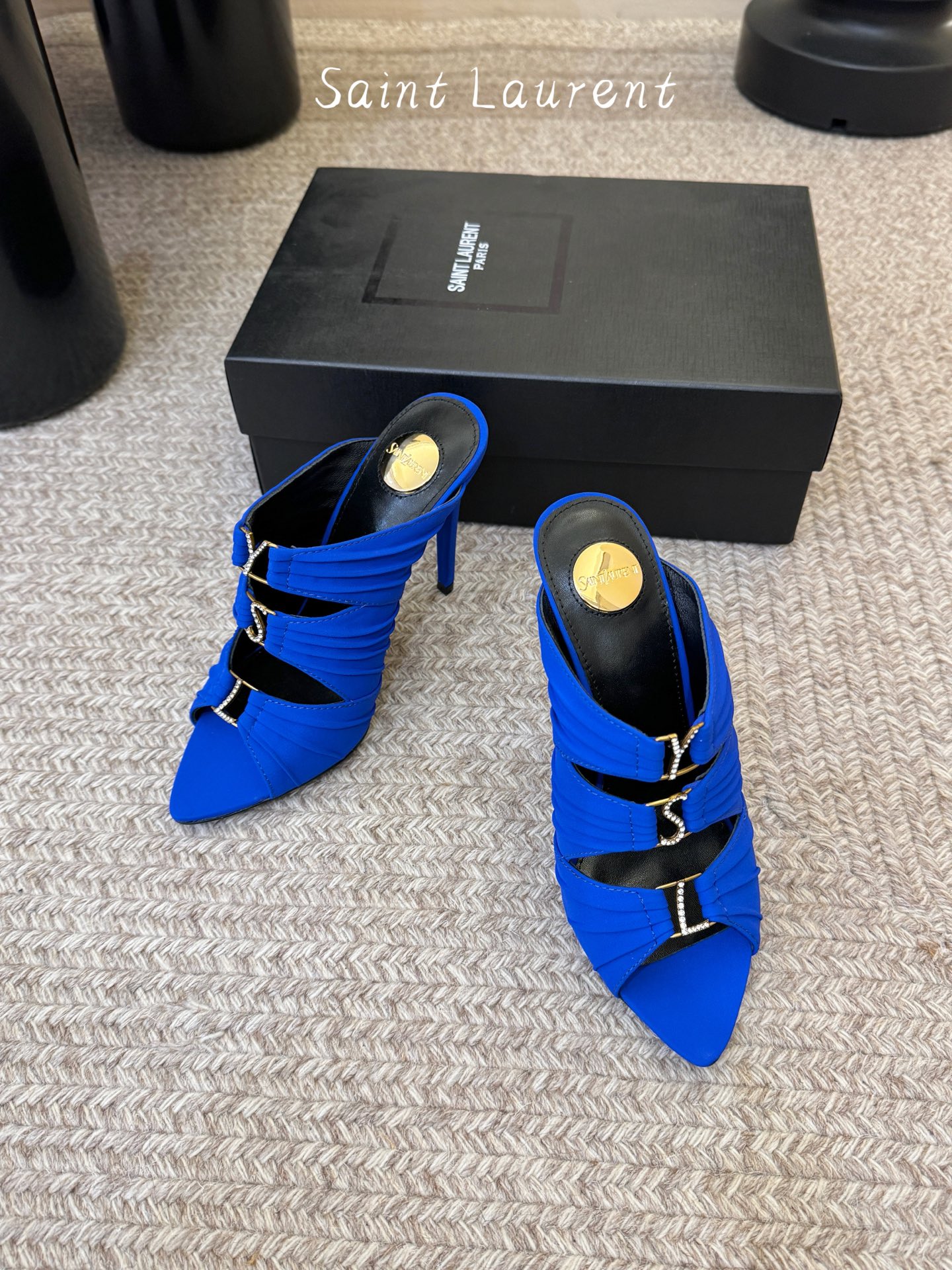 圣罗兰Saint Lauren* ss新YSL Logo高跟鞋拖Ysl走秀款高跟鞋 各种小裙子搭配起来 