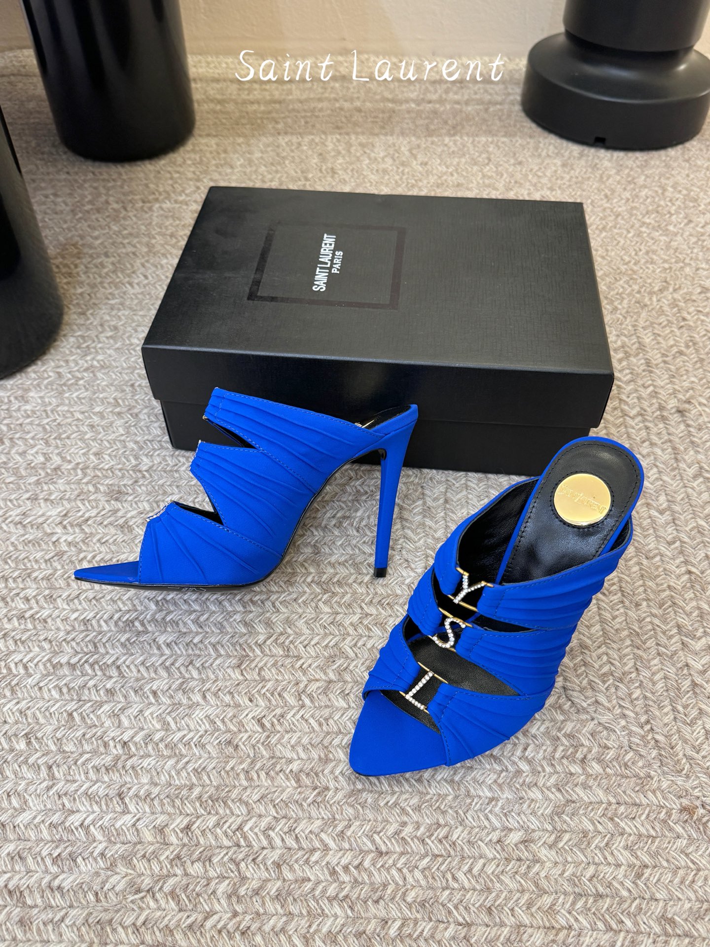 圣罗兰Saint Lauren* ss新YSL Logo高跟鞋拖Ysl走秀款高跟鞋 各种小裙子搭配起来 