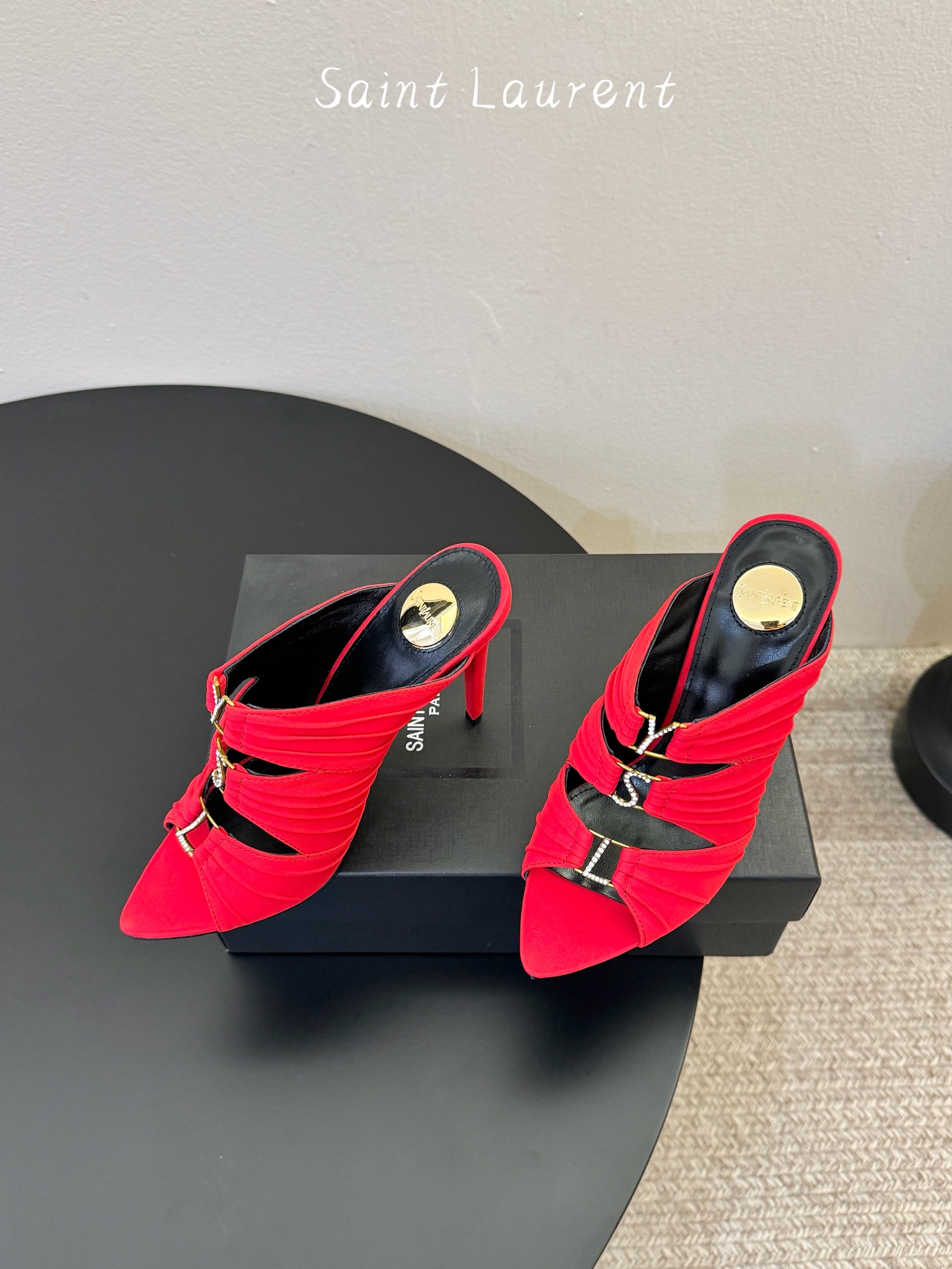 圣罗兰Saint Lauren* ss新YSL Logo高跟鞋拖Ysl走秀款高跟鞋 各种小裙子搭配起来 