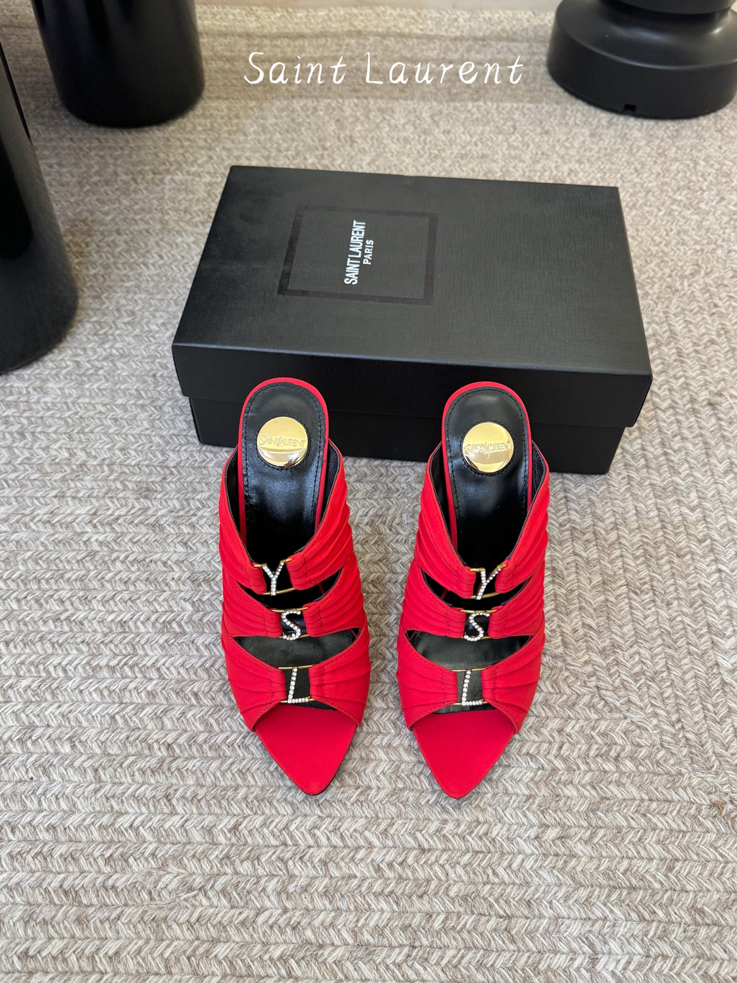 圣罗兰Saint Lauren* ss新YSL Logo高跟鞋拖Ysl走秀款高跟鞋 各种小裙子搭配起来 