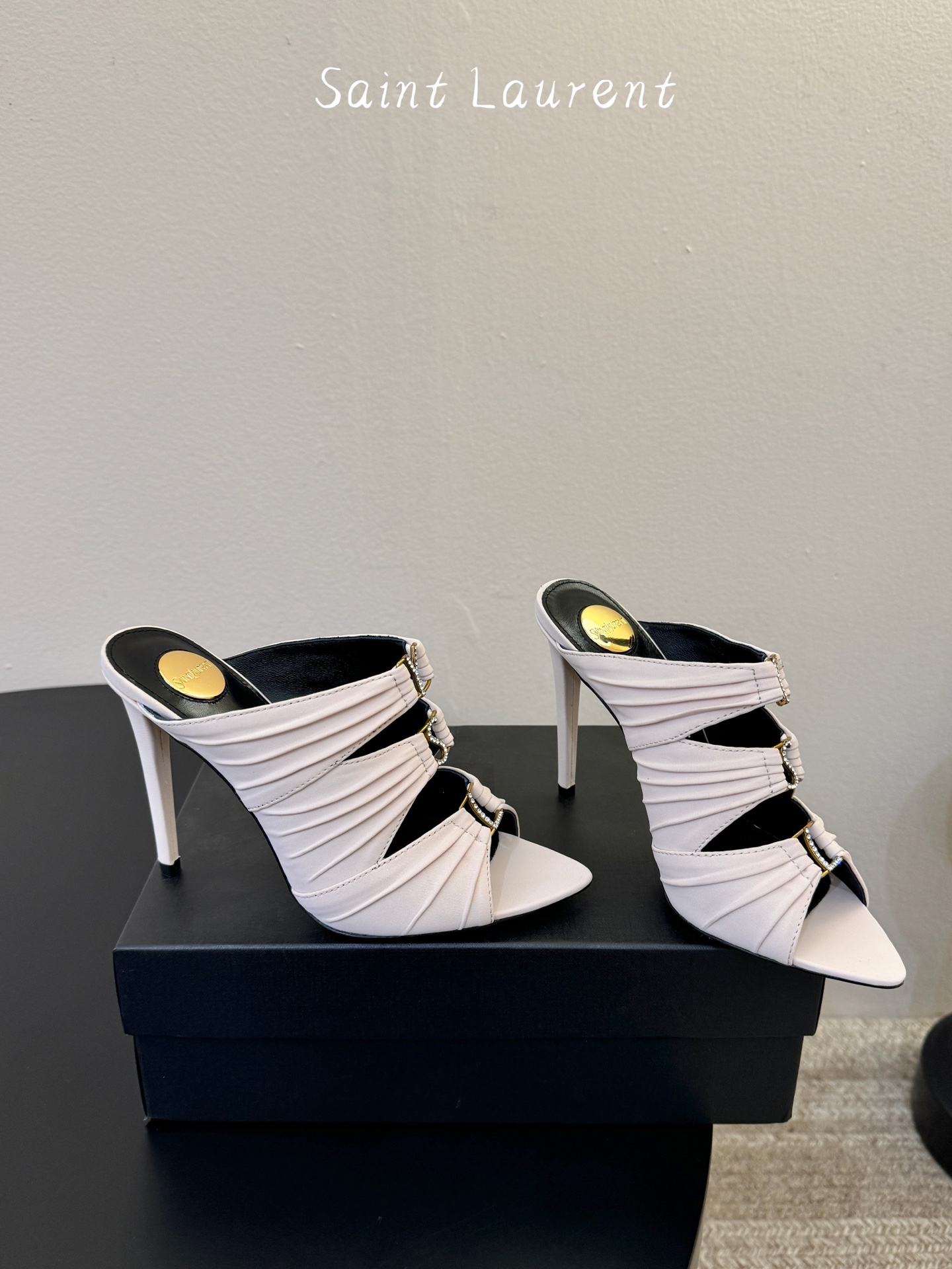 圣罗兰Saint Lauren* ss新YSL Logo高跟鞋拖Ysl走秀款高跟鞋 各种小裙子搭配起来 