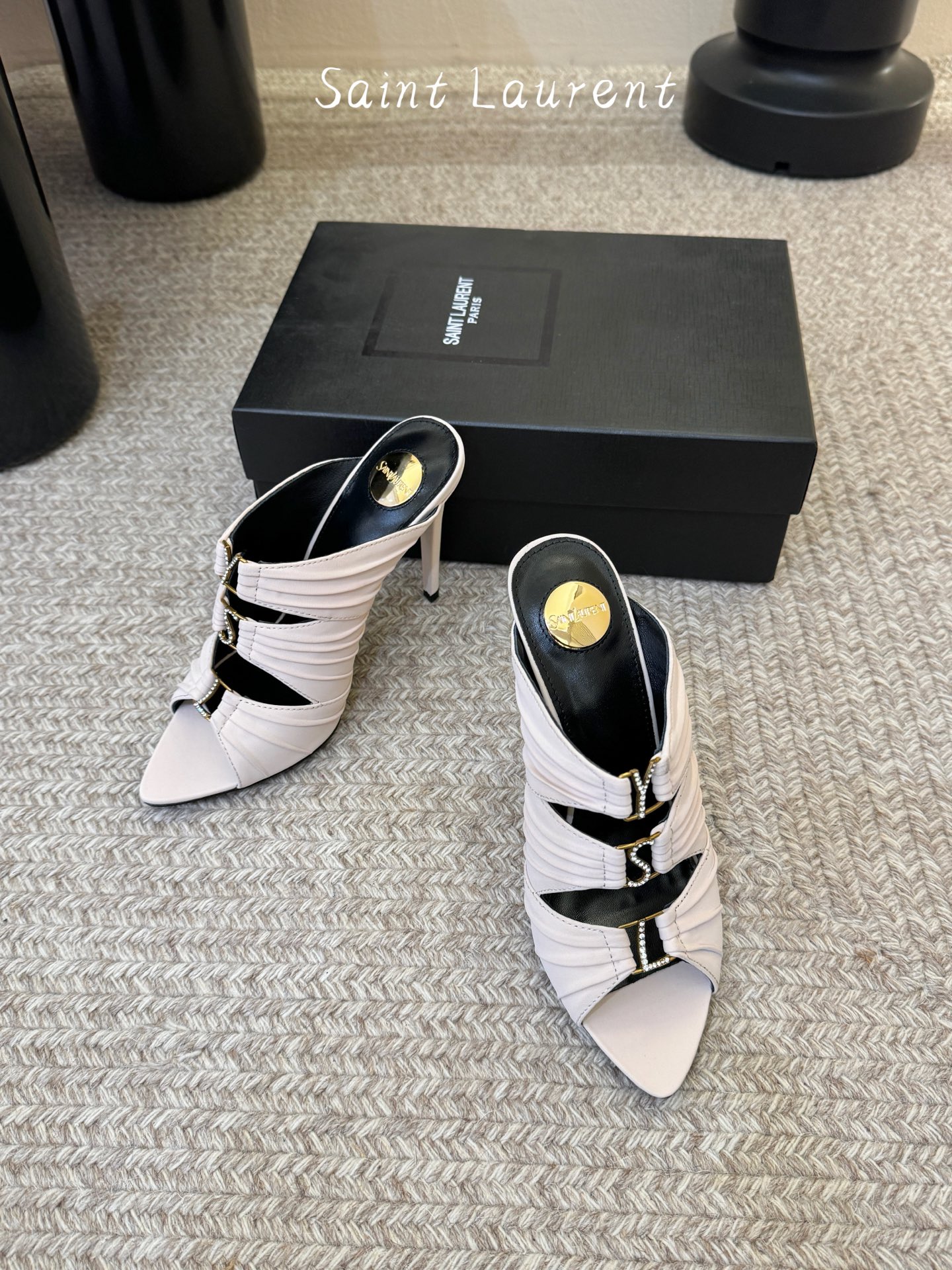 圣罗兰Saint Lauren* ss新YSL Logo高跟鞋拖Ysl走秀款高跟鞋 各种小裙子搭配起来 