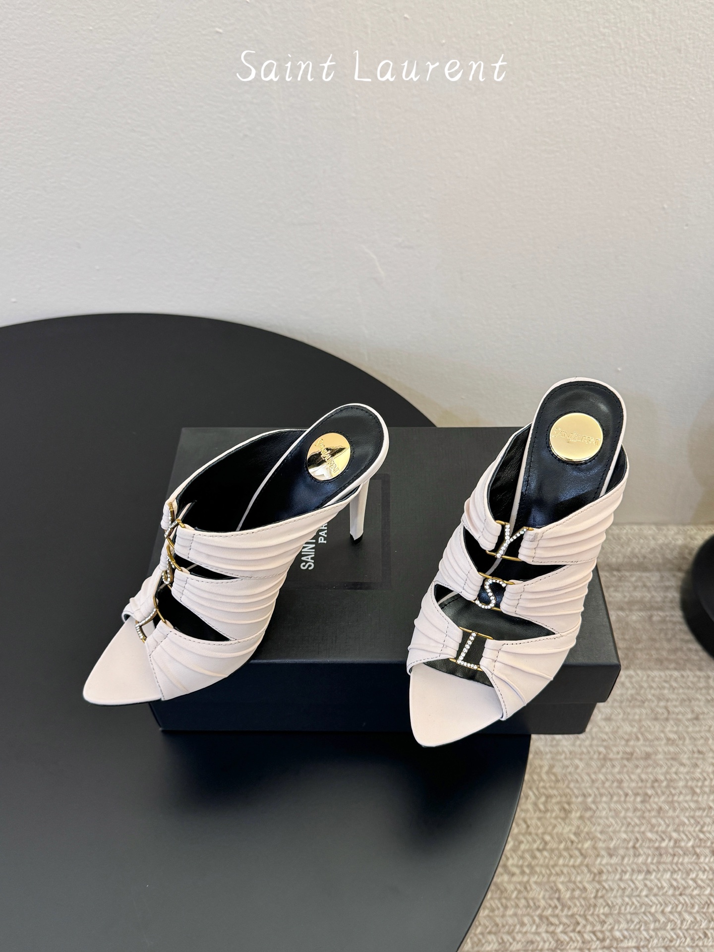 圣罗兰Saint Lauren* ss新YSL Logo高跟鞋拖Ysl走秀款高跟鞋 各种小裙子搭配起来 