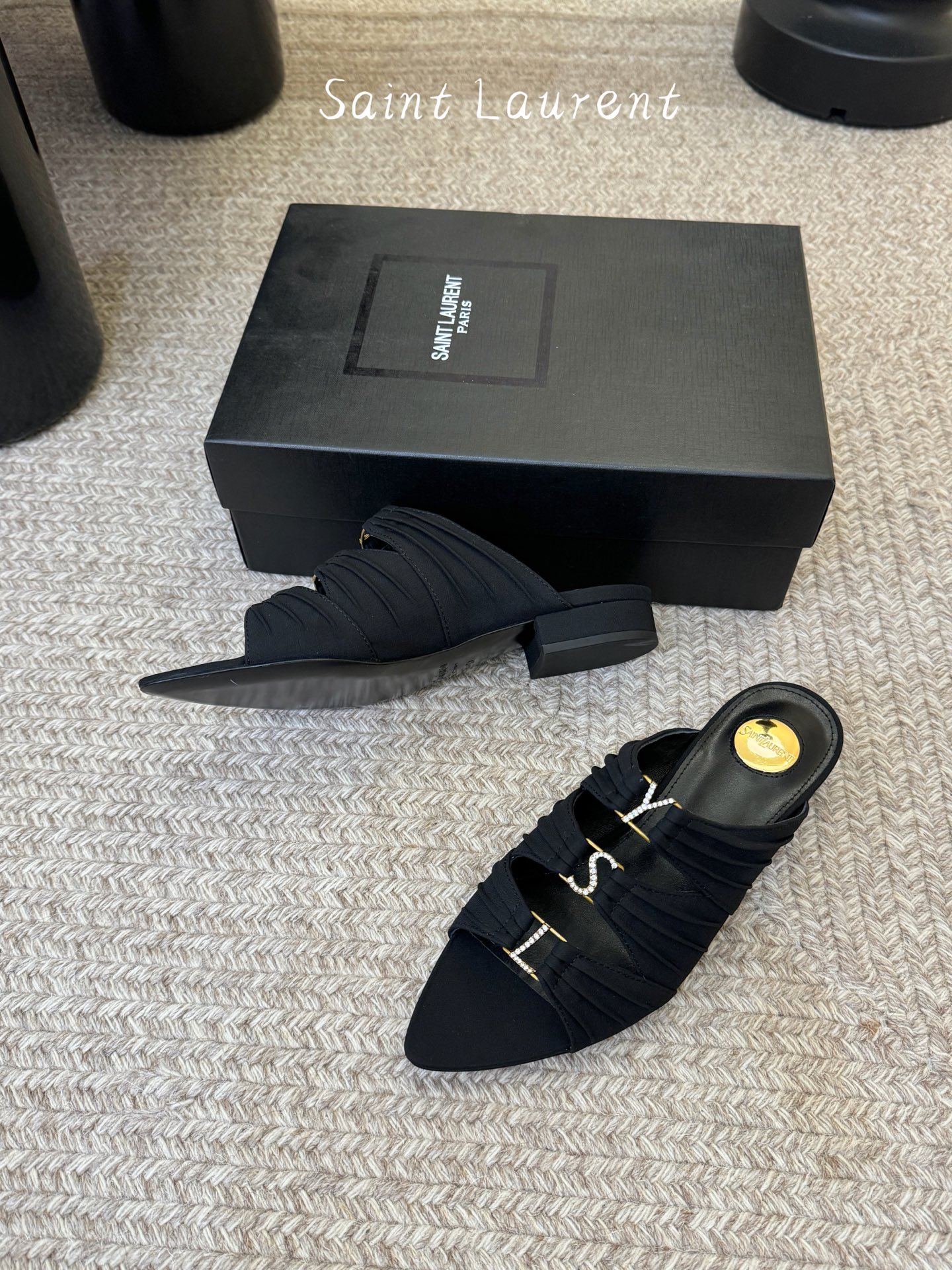 圣罗兰Saint Lauren* ss新YSL Logo高跟鞋拖Ysl走秀款高跟鞋 各种小裙子搭配起来 