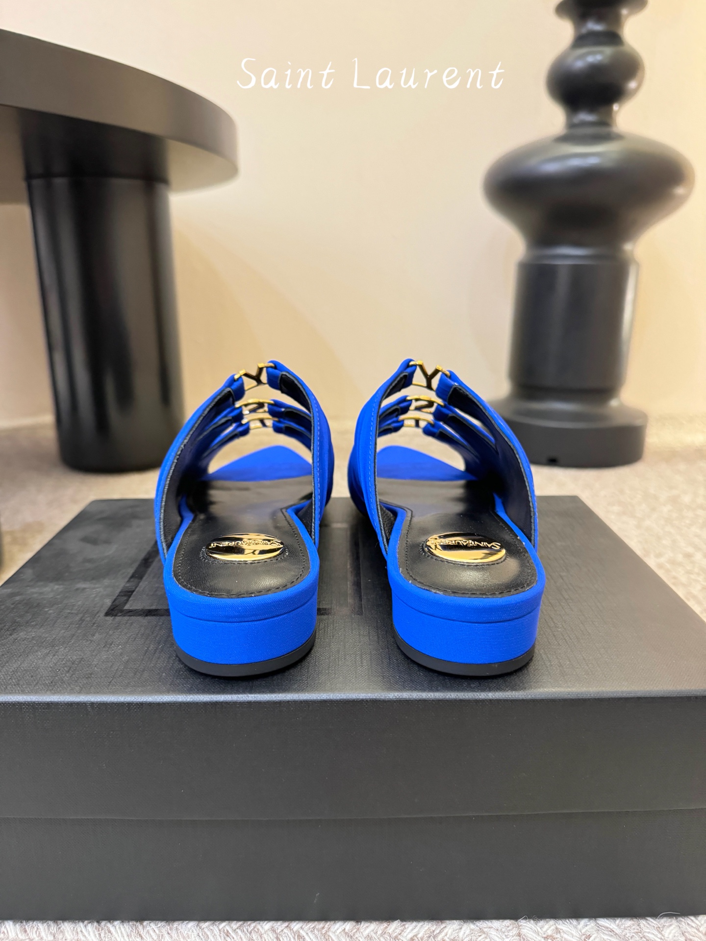 圣罗兰Saint Lauren* ss新YSL Logo高跟鞋拖Ysl走秀款高跟鞋 各种小裙子搭配起来 