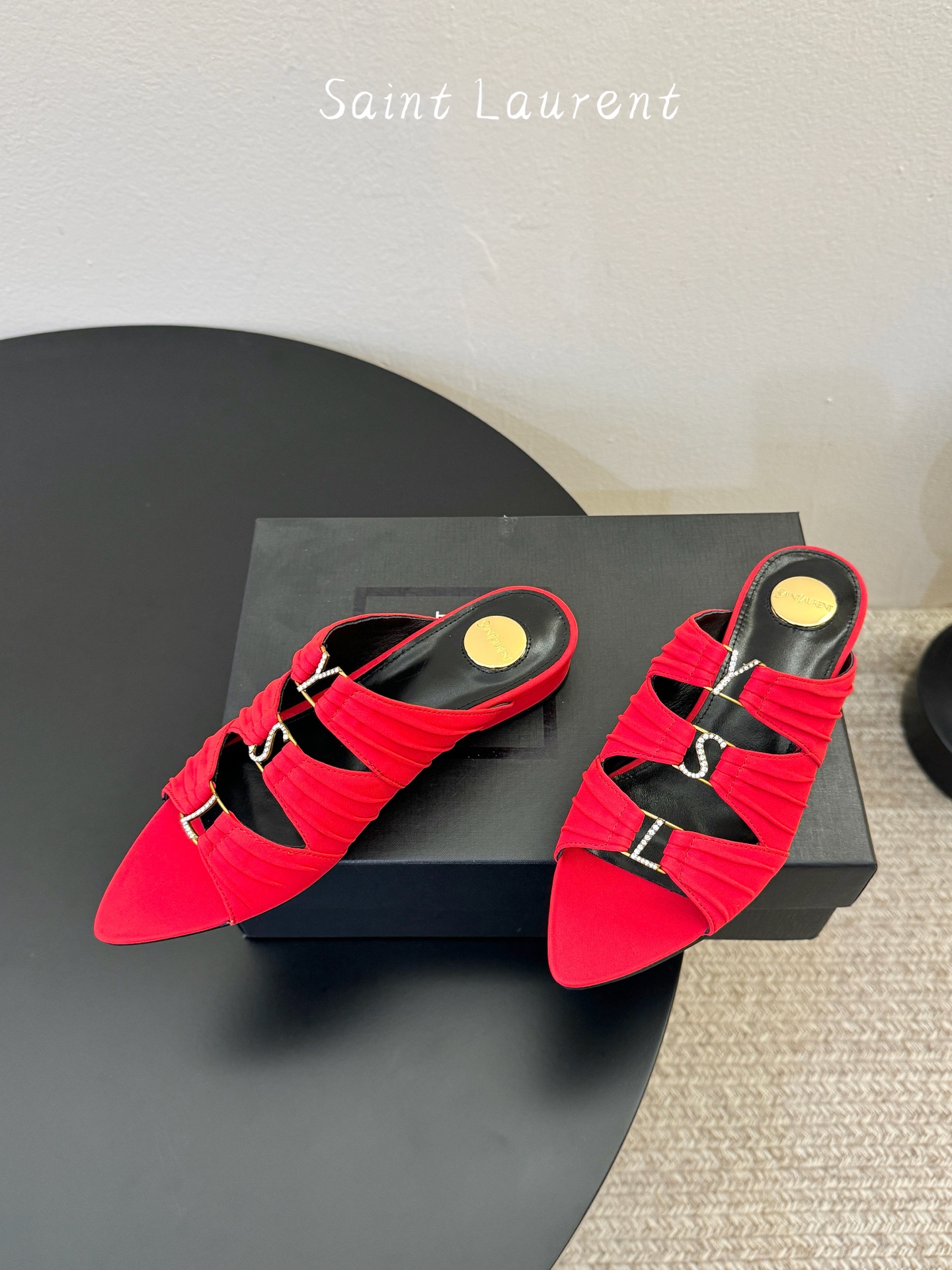 圣罗兰Saint Lauren* ss新YSL Logo高跟鞋拖Ysl走秀款高跟鞋 各种小裙子搭配起来 