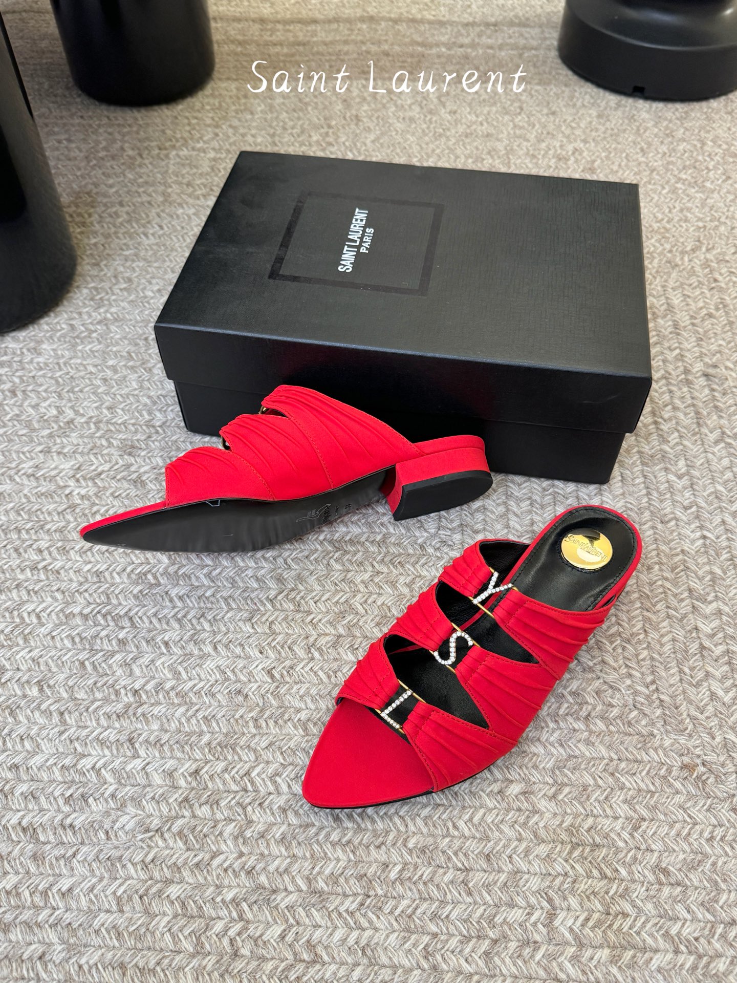 圣罗兰Saint Lauren* ss新YSL Logo高跟鞋拖Ysl走秀款高跟鞋 各种小裙子搭配起来 