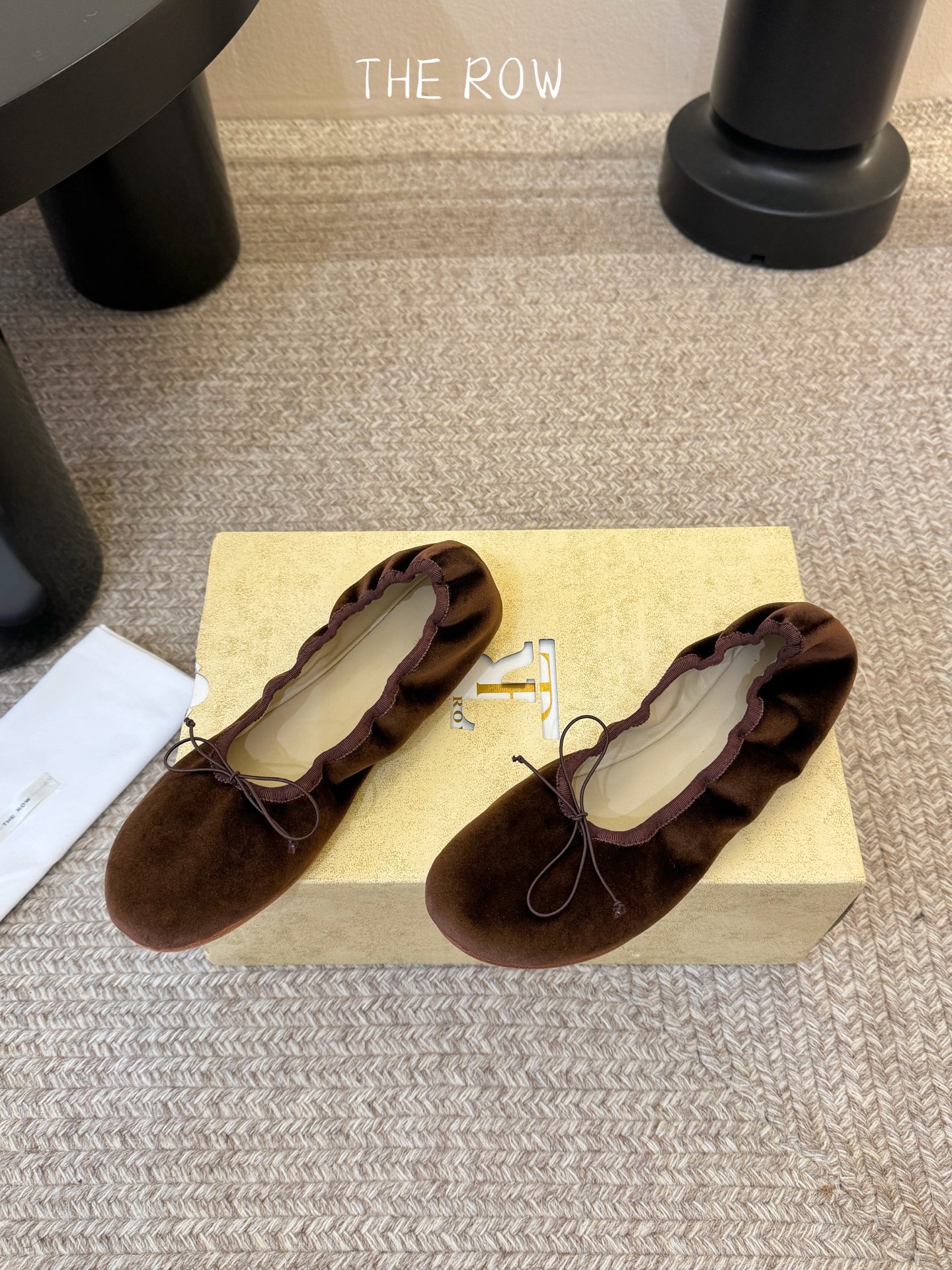 the row26春夏新款松紧芭蕾舞跳舞鞋平底单鞋奶奶鞋！据说这是本年度最美丽的芭蕾舞 奶奶鞋，法式优雅