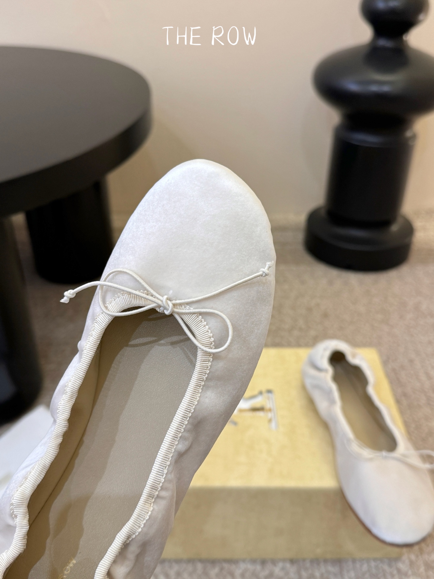 the row26春夏新款松紧芭蕾舞跳舞鞋平底单鞋奶奶鞋！据说这是本年度最美丽的芭蕾舞 奶奶鞋，法式优雅