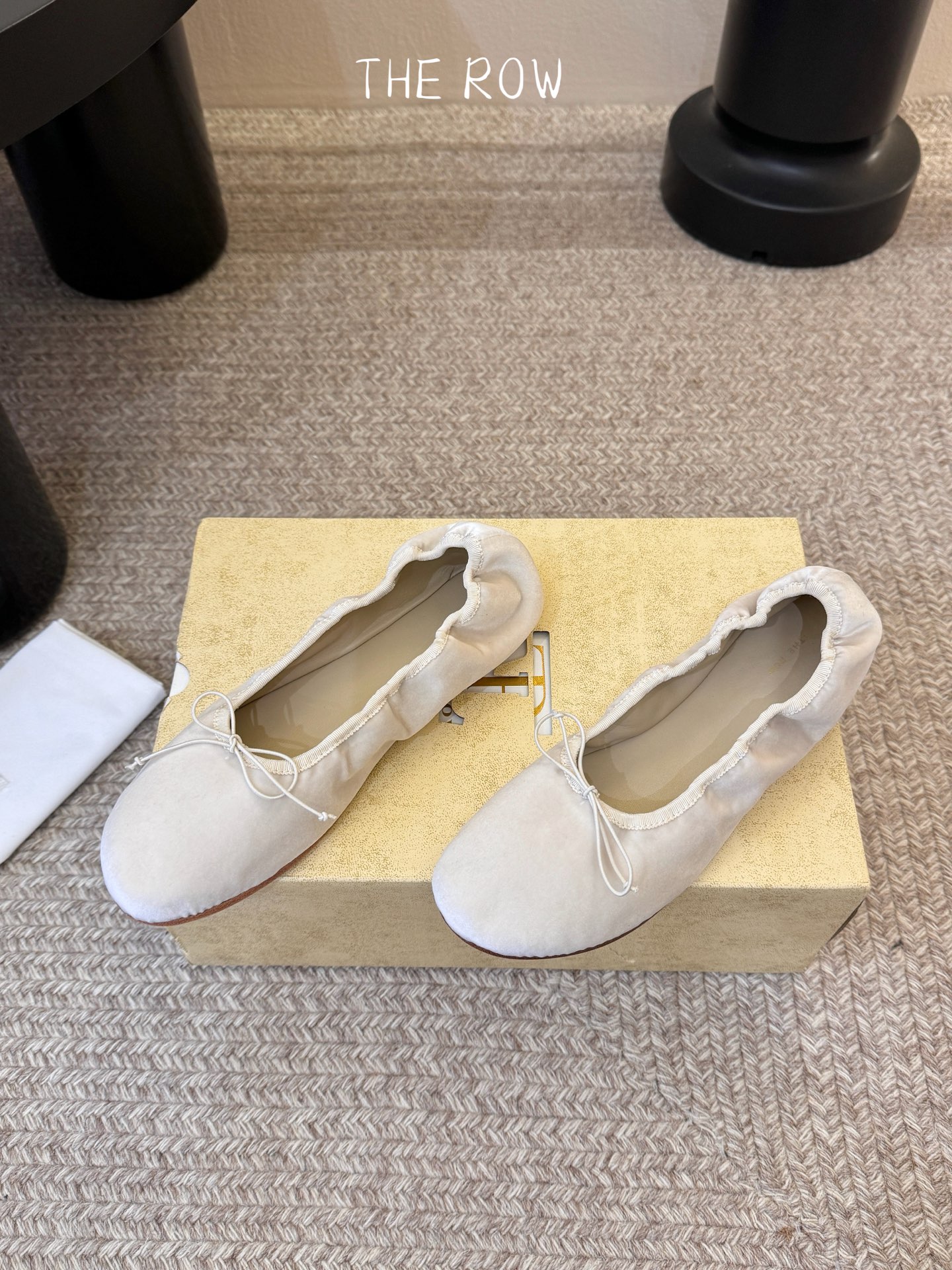 the row26春夏新款松紧芭蕾舞跳舞鞋平底单鞋奶奶鞋！据说这是本年度最美丽的芭蕾舞 奶奶鞋，法式优雅