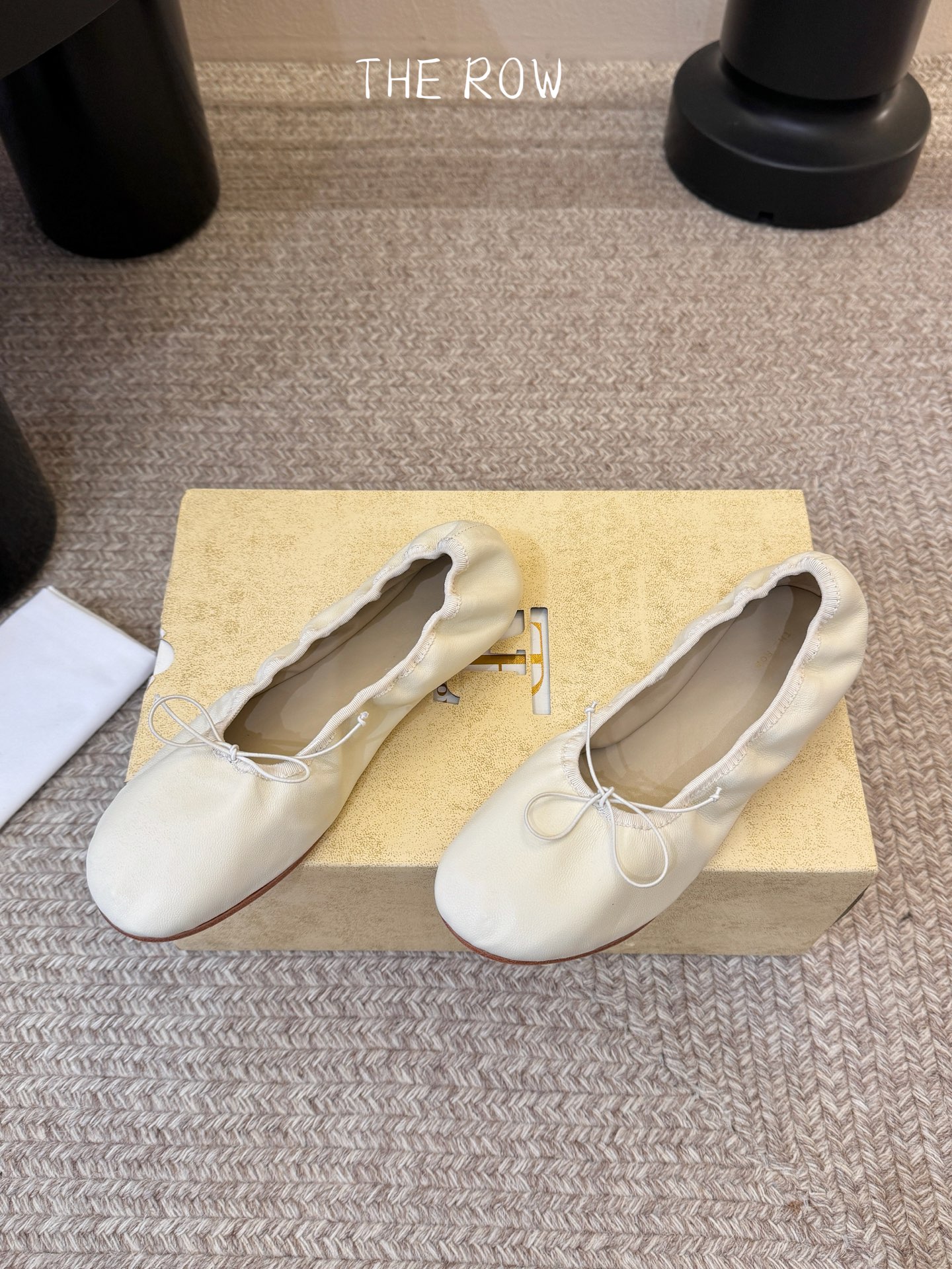 the row26春夏新款松紧芭蕾舞跳舞鞋平底单鞋奶奶鞋！据说这是本年度最美丽的芭蕾舞 奶奶鞋，法式优雅