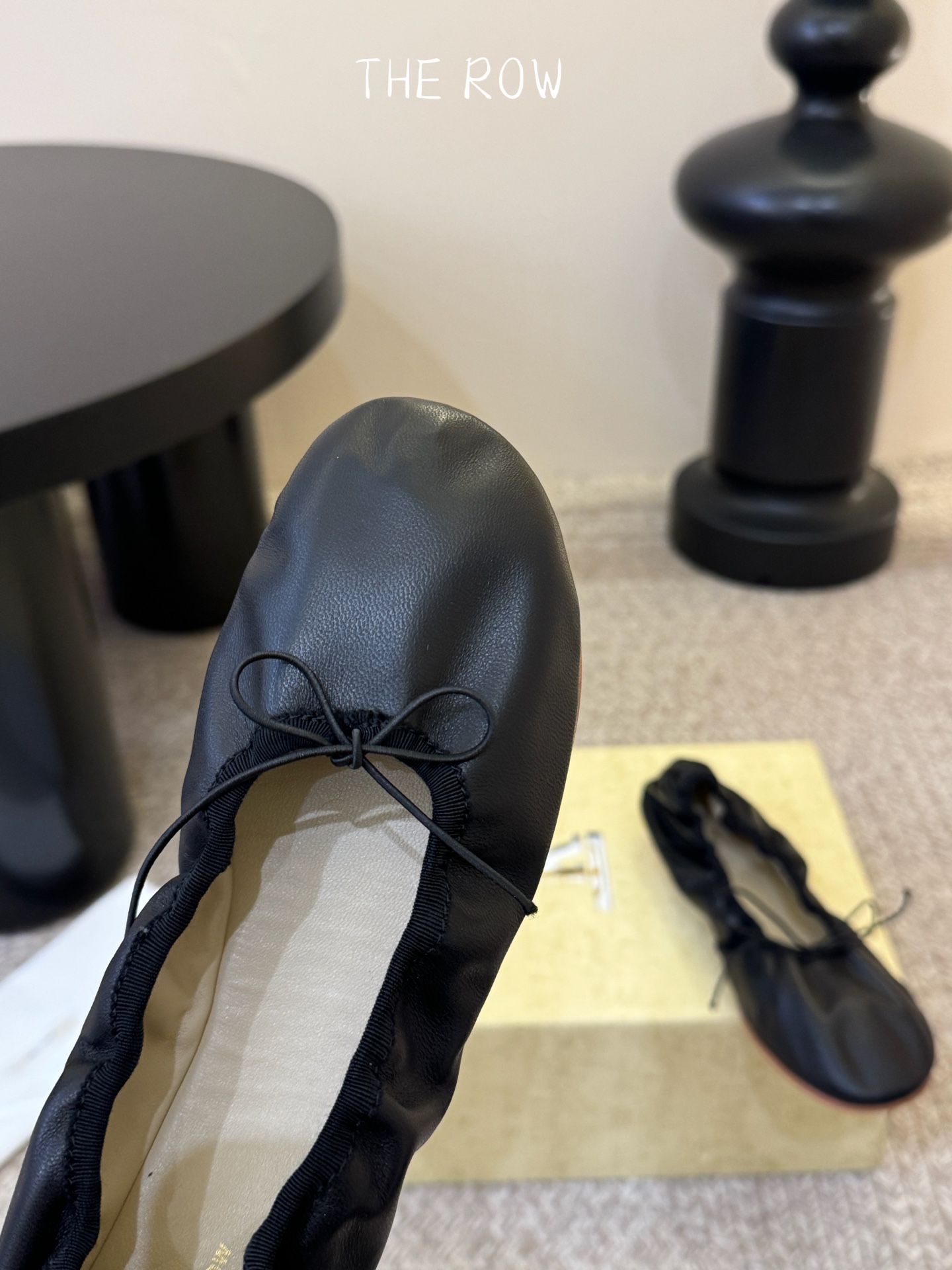 the row26春夏新款松紧芭蕾舞跳舞鞋平底单鞋奶奶鞋！据说这是本年度最美丽的芭蕾舞 奶奶鞋，法式优雅