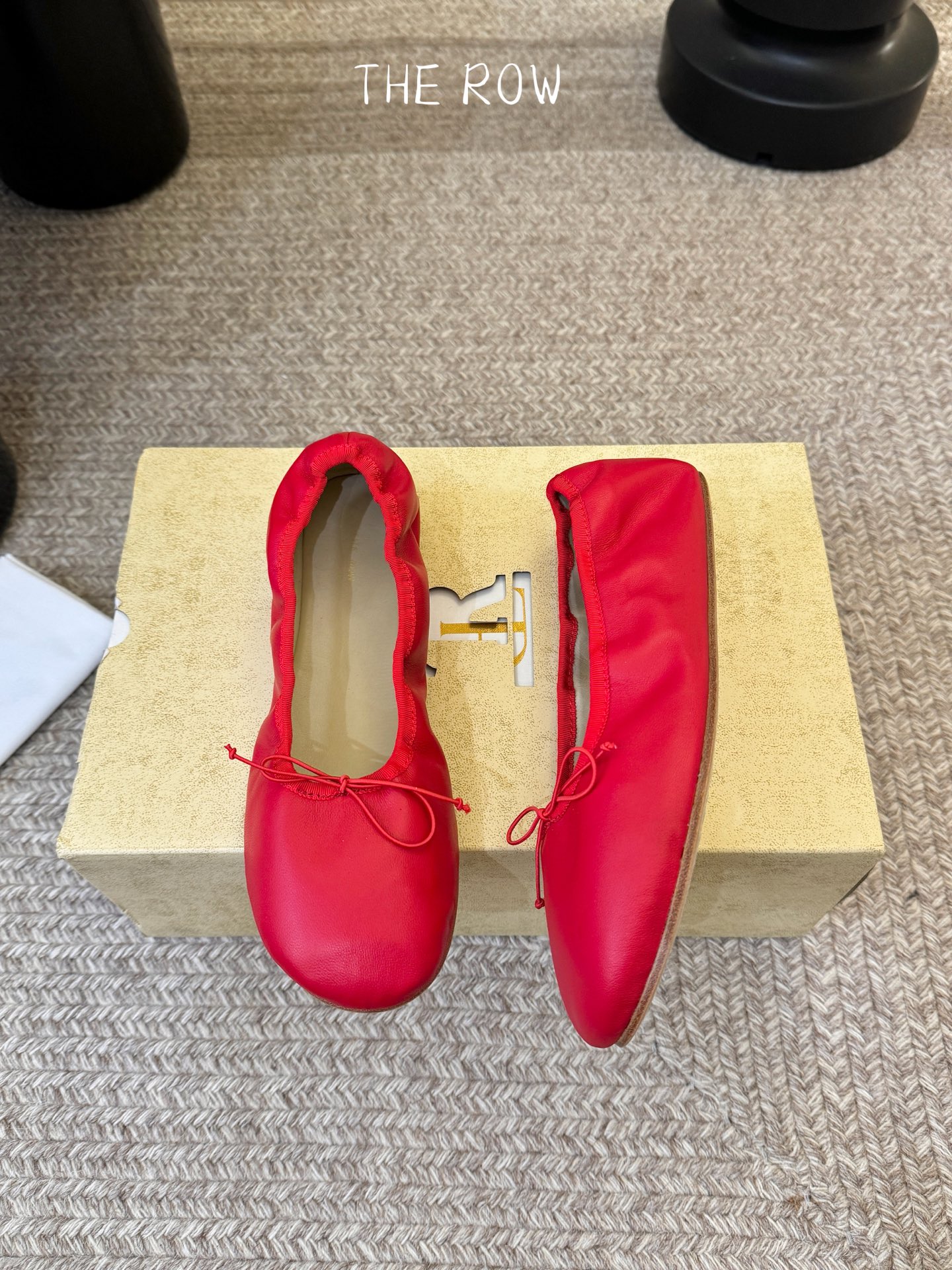 the row26春夏新款松紧芭蕾舞跳舞鞋平底单鞋奶奶鞋！据说这是本年度最美丽的芭蕾舞 奶奶鞋，法式优雅