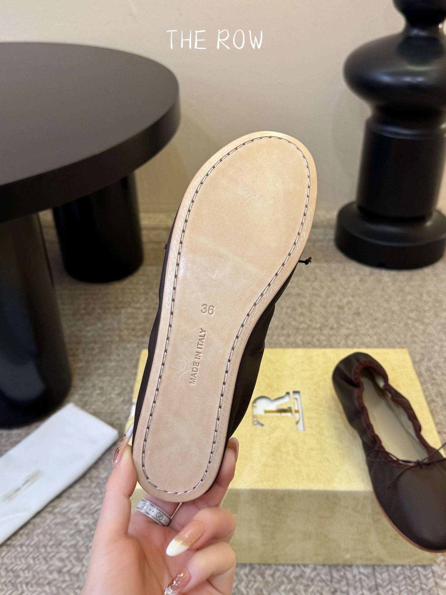 the row26春夏新款松紧芭蕾舞跳舞鞋平底单鞋奶奶鞋！据说这是本年度最美丽的芭蕾舞 奶奶鞋，法式优雅