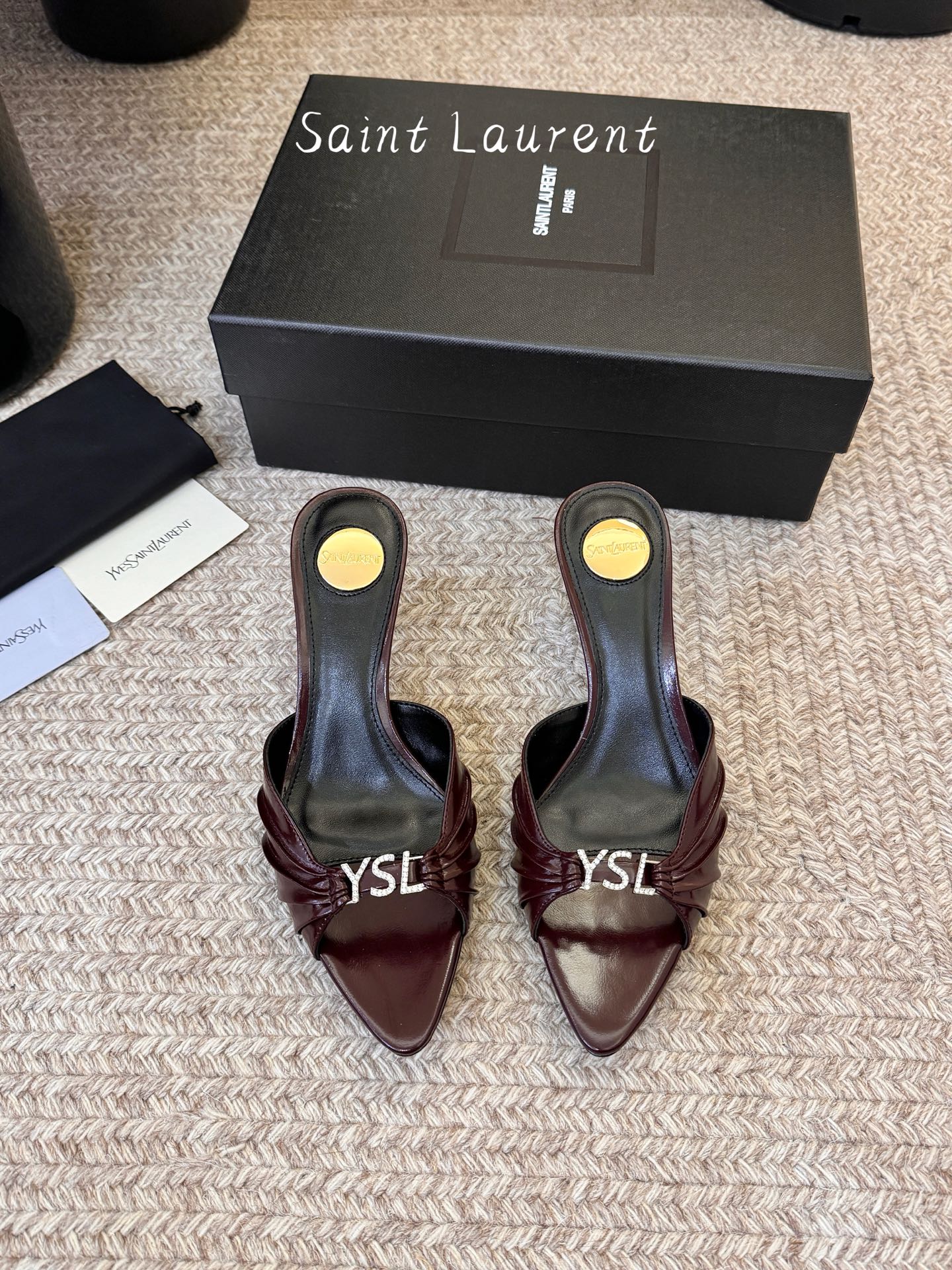 圣罗兰Saint Lauren* ss新YSL Logo小跟鞋拖Ysl走秀款高跟鞋 各种小裙子搭配起来 