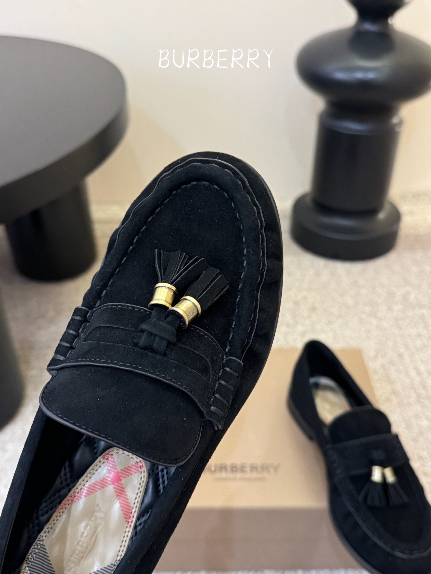 BURBERRY～博柏利、巴宝莉BBR F049 出自设计师Daniel Lee 26ss/春夏全新设计