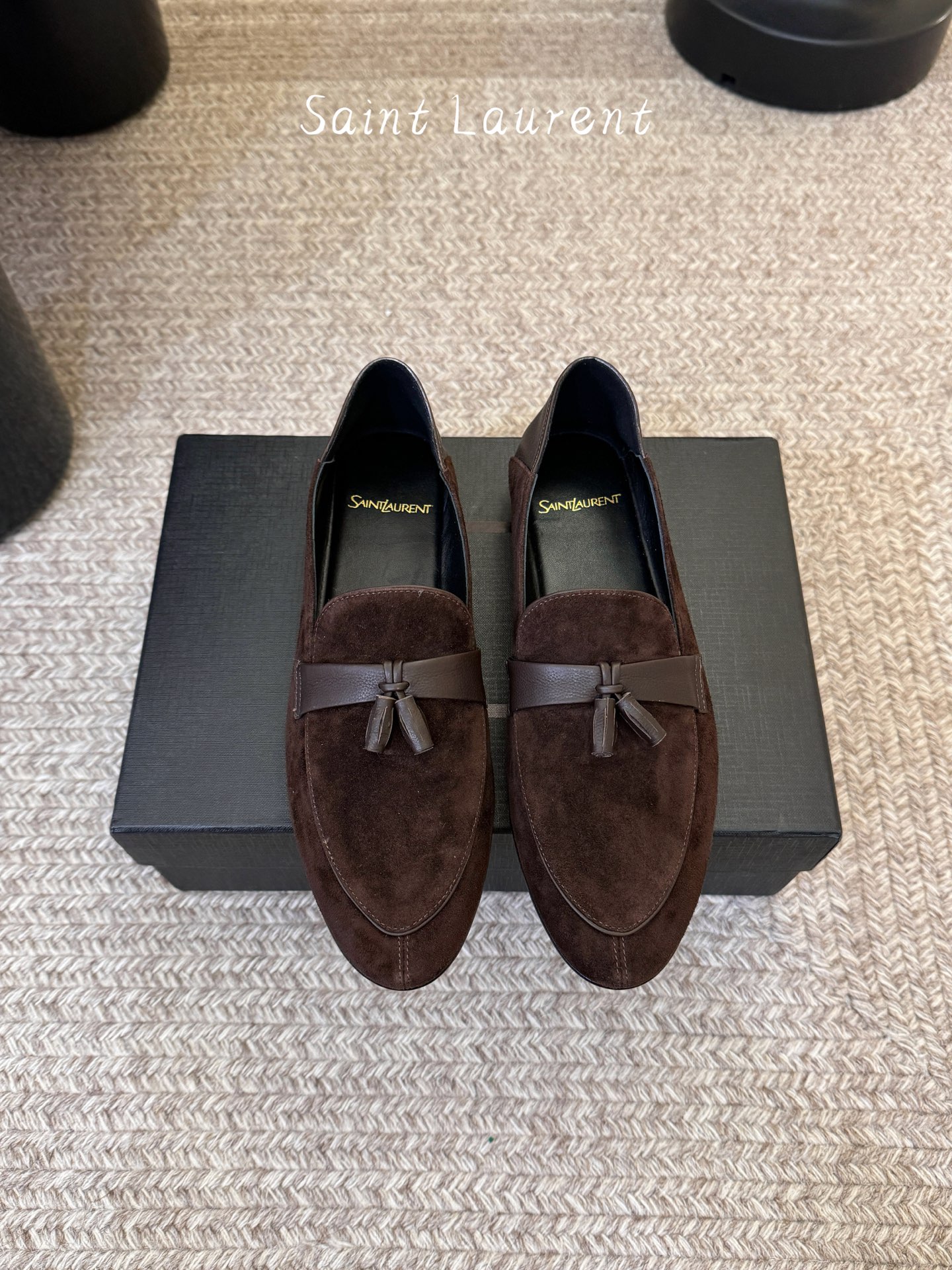 Saint Laurent圣罗兰经典乐福小皮鞋 超级超级无敌火爆的一个款这款我们家每个版面的五金扣都要开