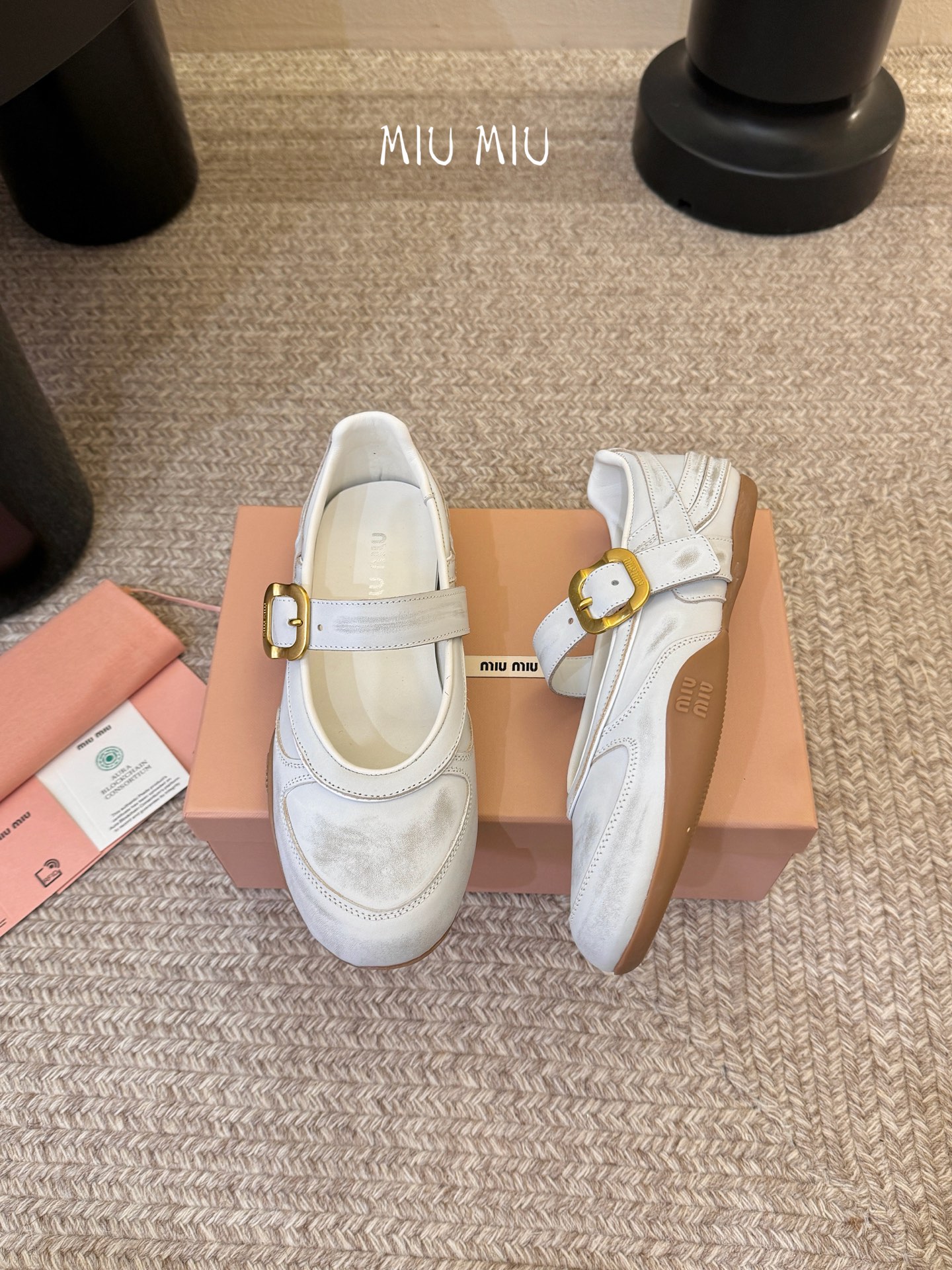 Miu Mi* deck shoes 麂皮玛丽珍小皮鞋乐福鞋miumiu家新款deck shoes也太有